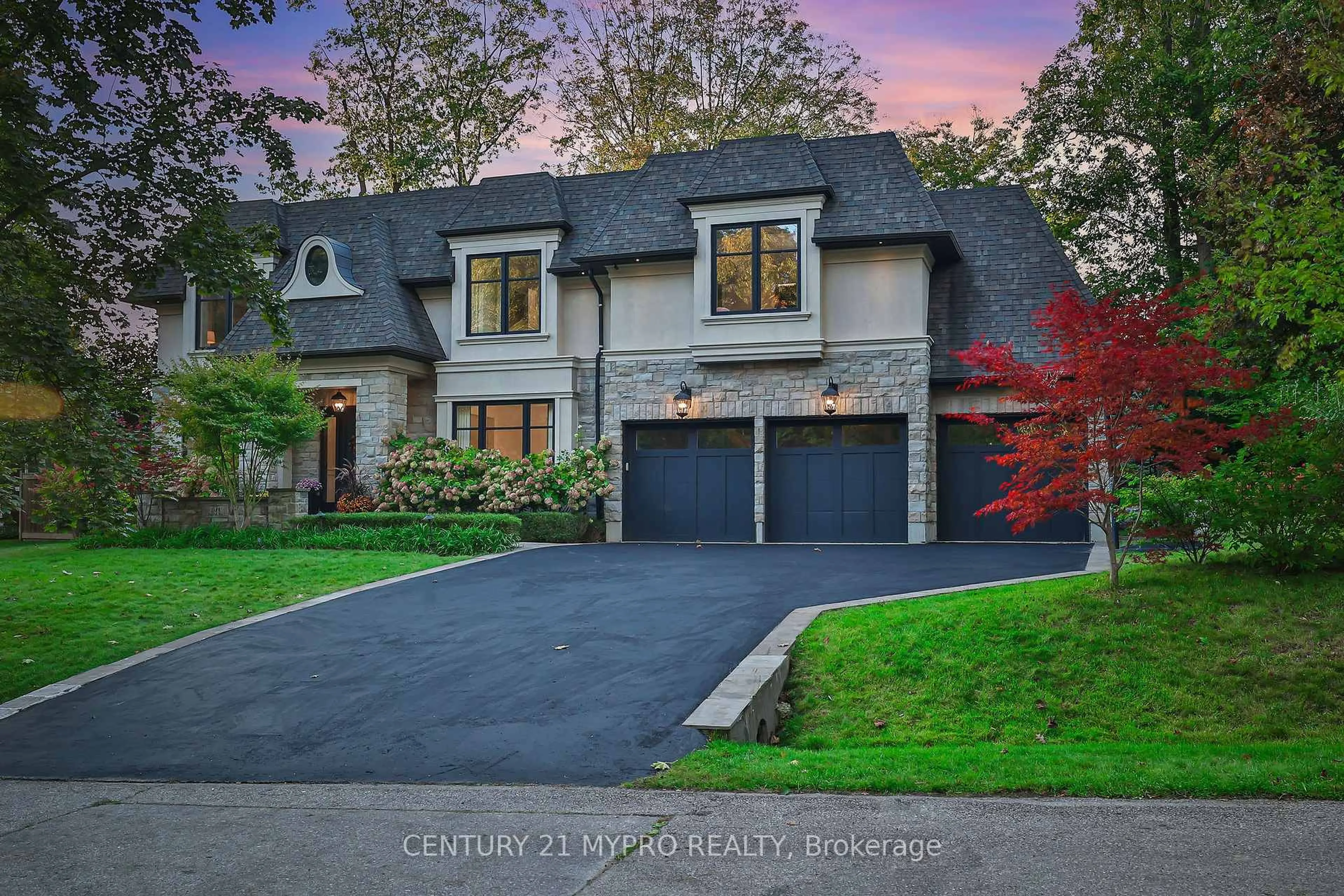 Home with brick exterior material, street for 1389 Weaver Ave, Oakville Ontario L6J 2L6