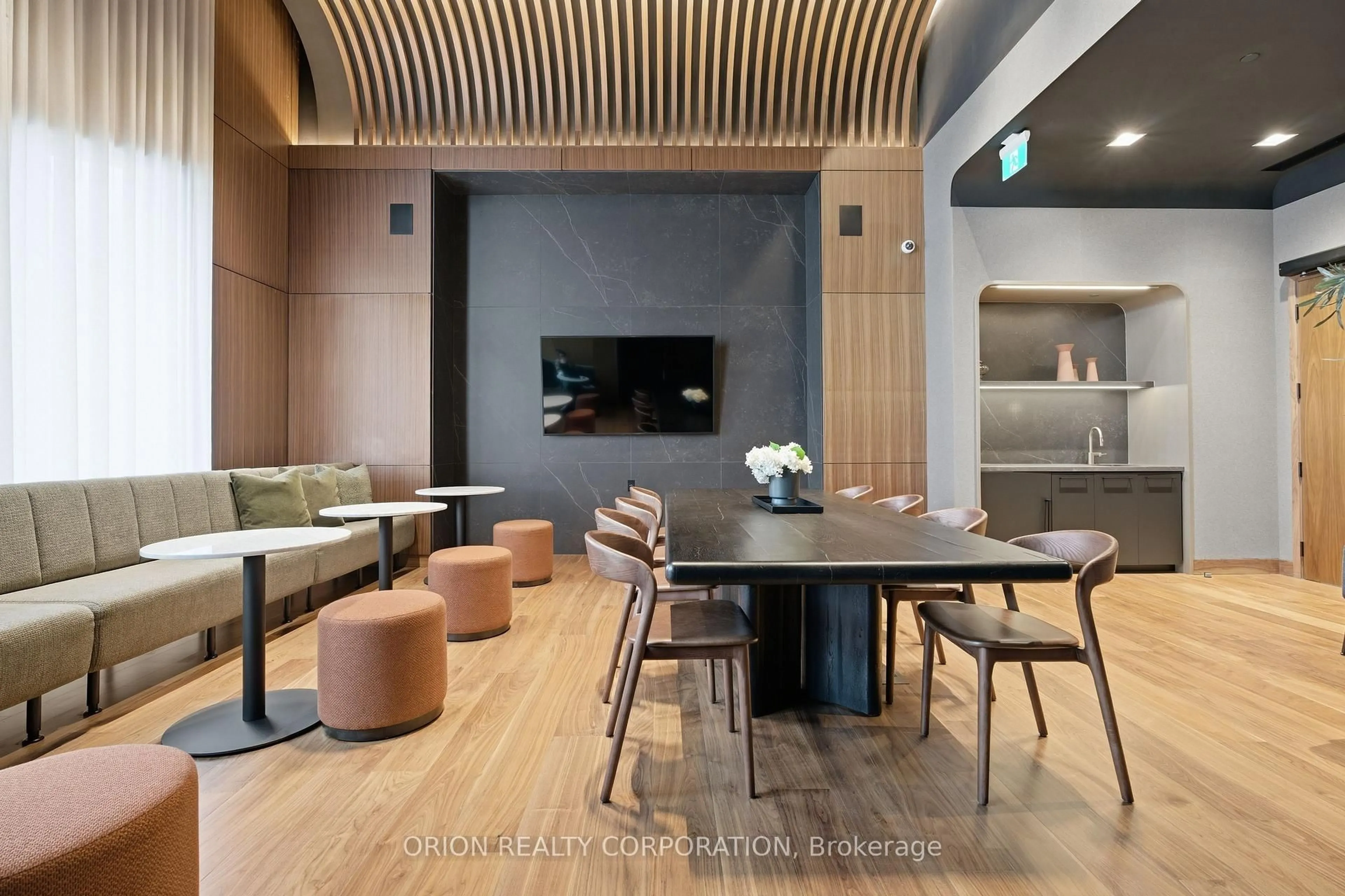 Unknown for 3240 William Coltson Ave #1704, Oakville Ontario L6H 8C8