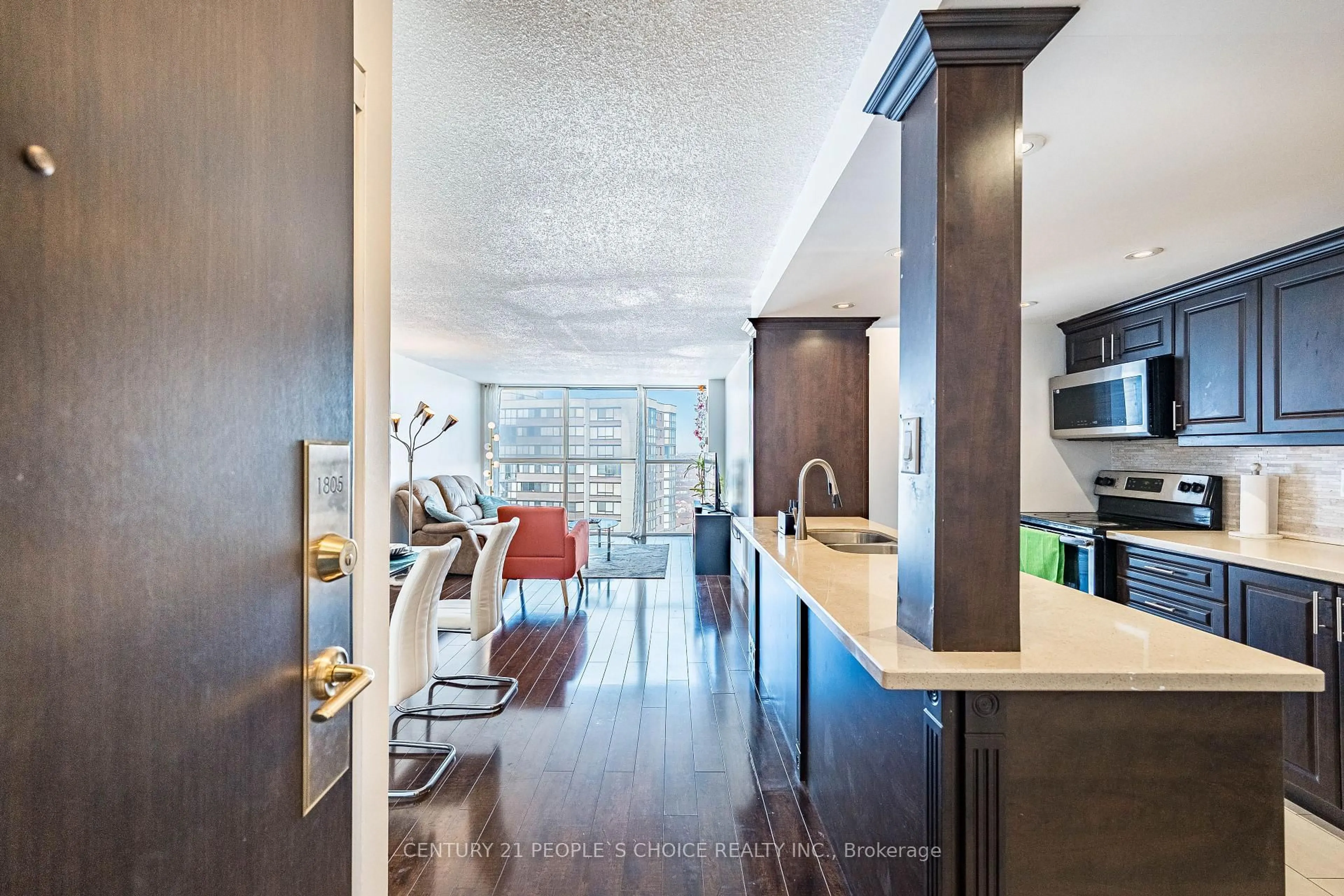 Contemporary kitchen, unknown for 4205 Shipp Dr #1805, Mississauga Ontario L4Z 2Y9