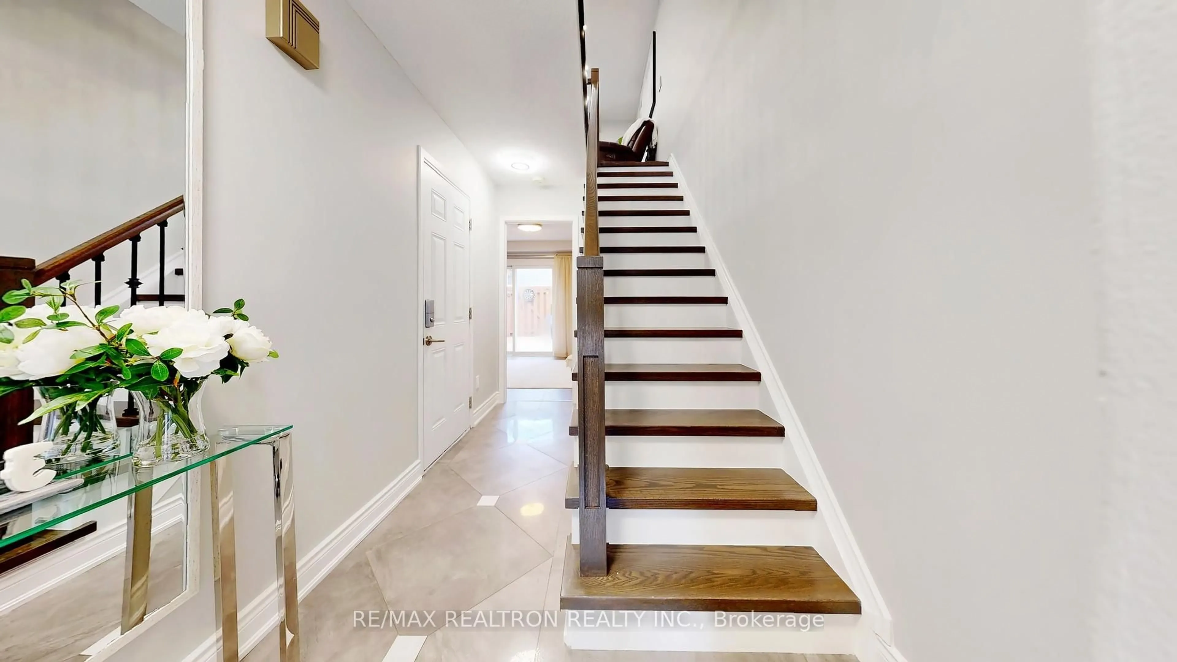 Unknown for 2440 Bromsgrove Rd #78, Mississauga Ontario L5J 4J7