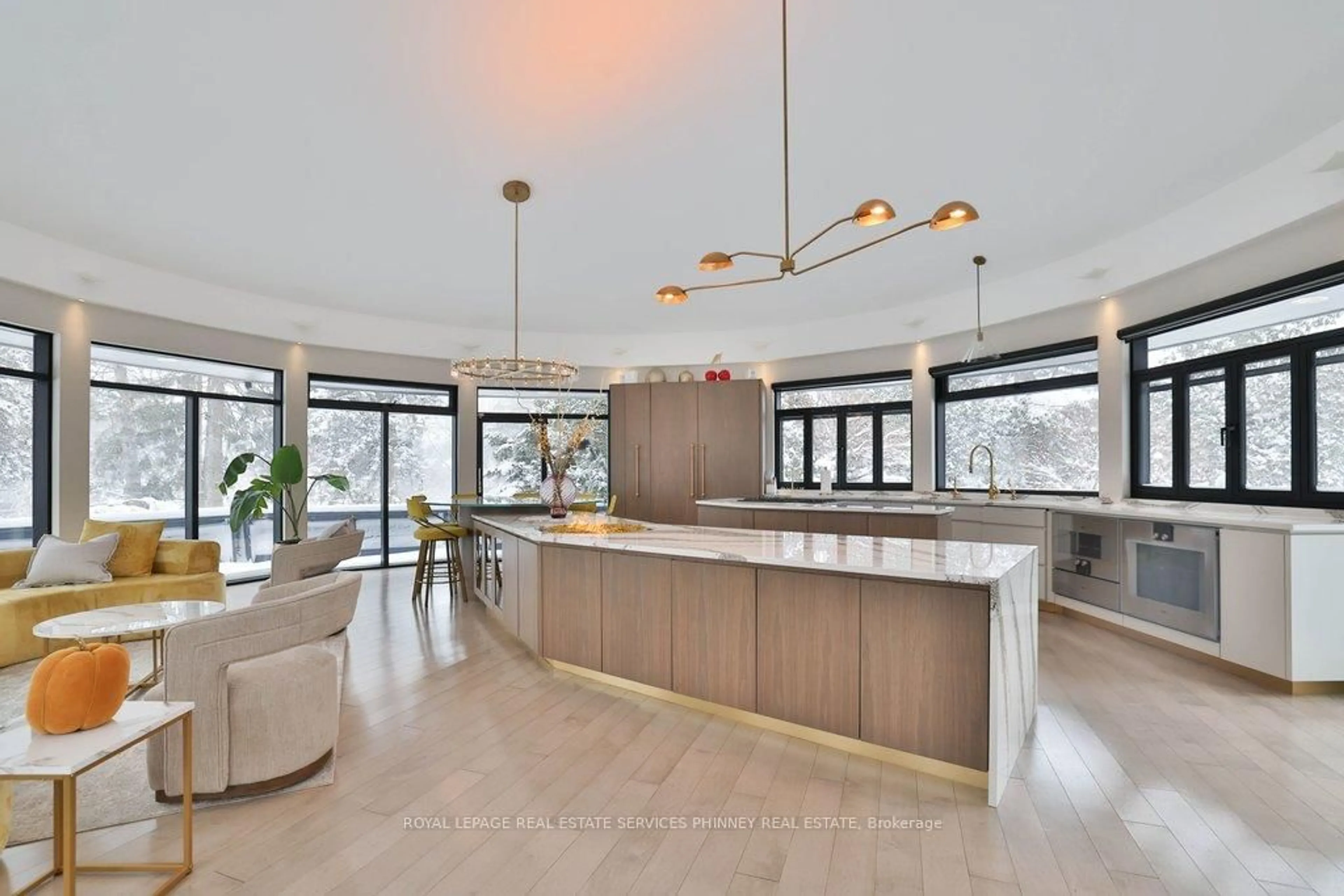 Open concept kitchen, unknown for 1352 Nocturne Crt, Mississauga Ontario L5H 2L8