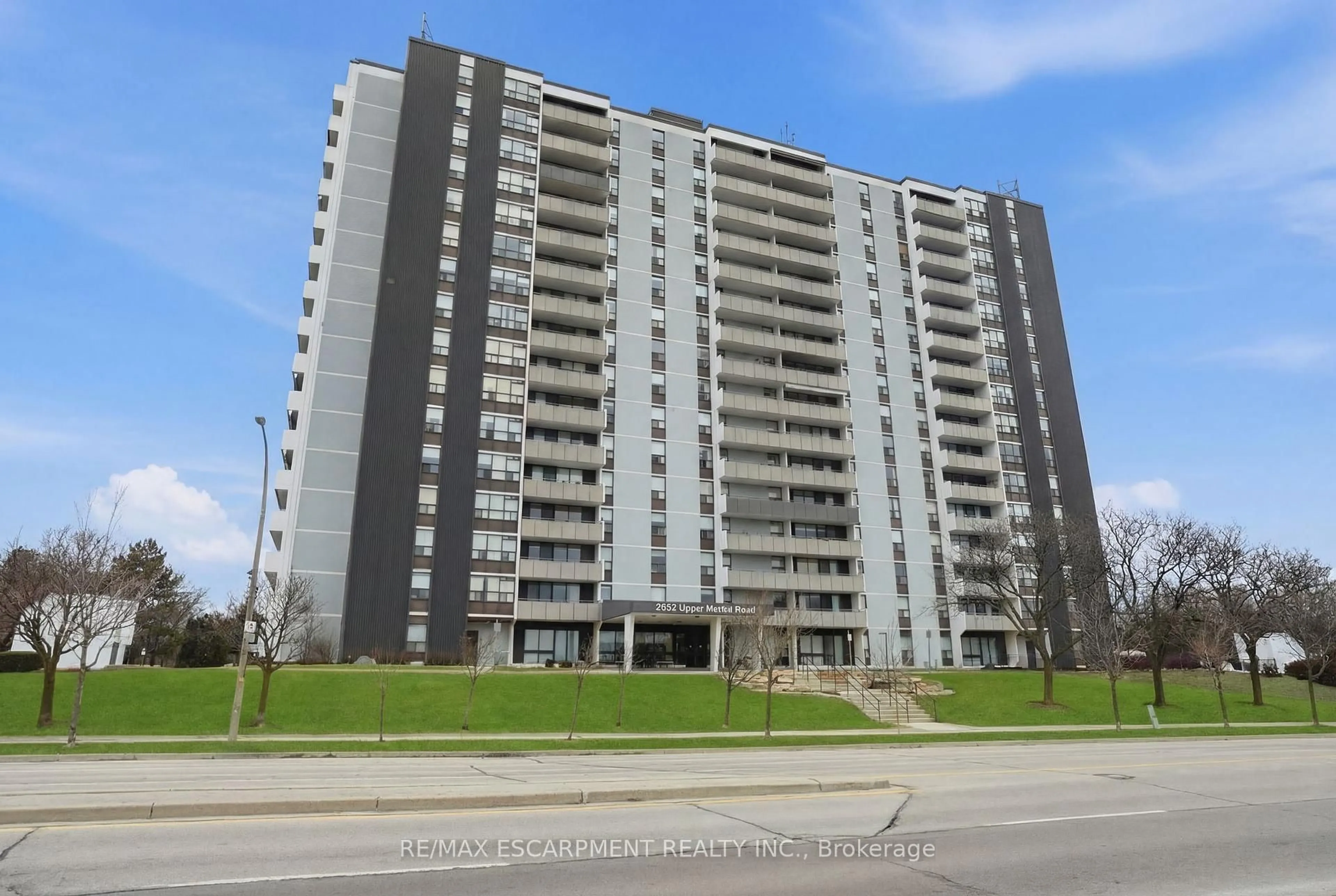 Unknown for 2055 Upper Middle Rd #1405, Burlington Ontario L7P 3P4