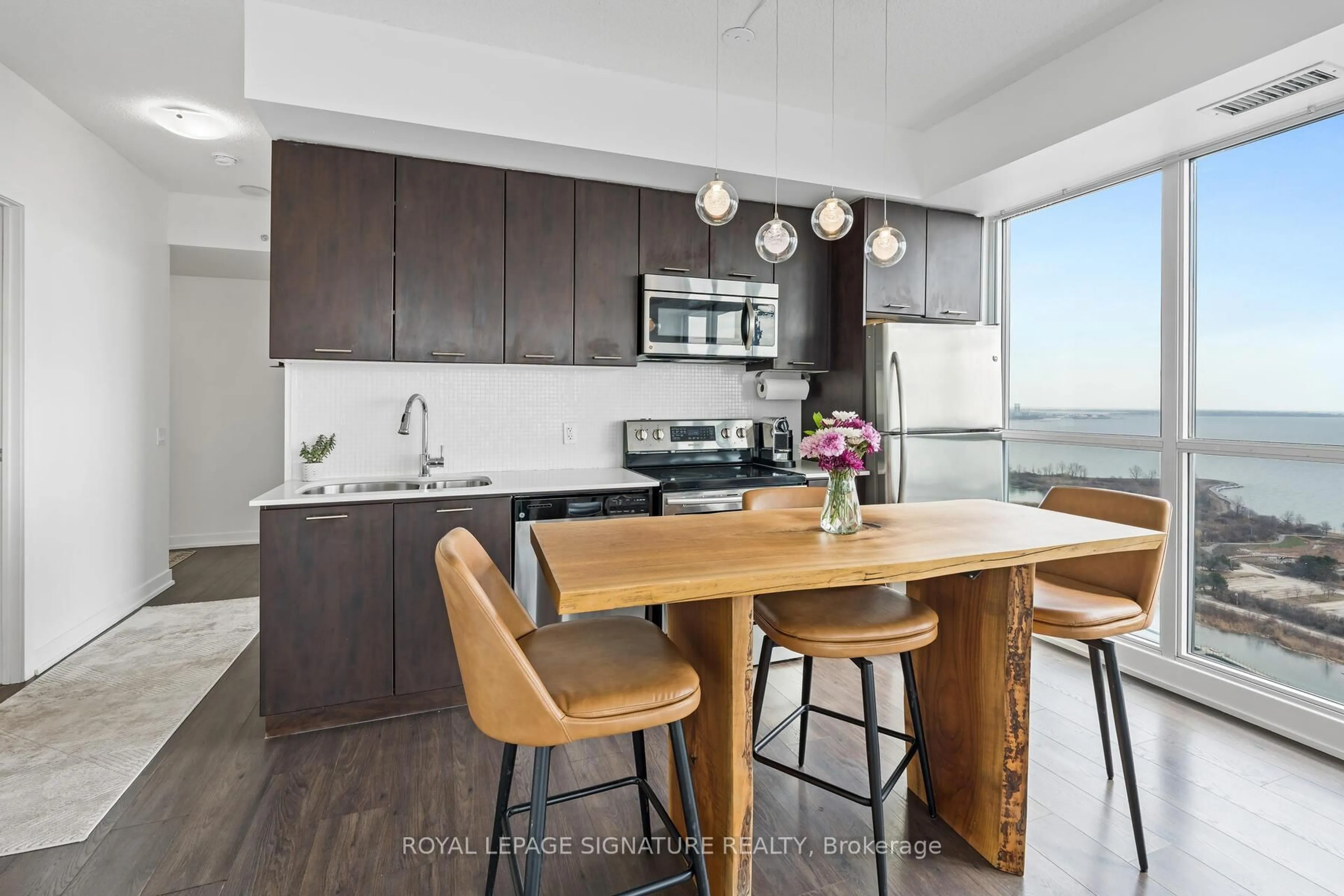 Open concept kitchen, unknown for 2200 Lake Shore Blvd #3601, Toronto Ontario M8V 1A4