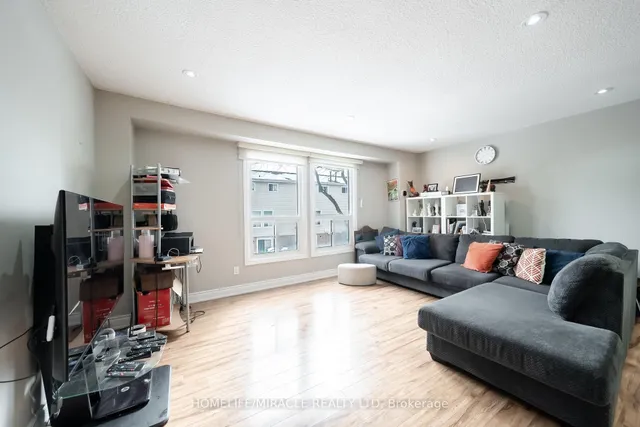 150 Enderby Cres #150, Brampton 4