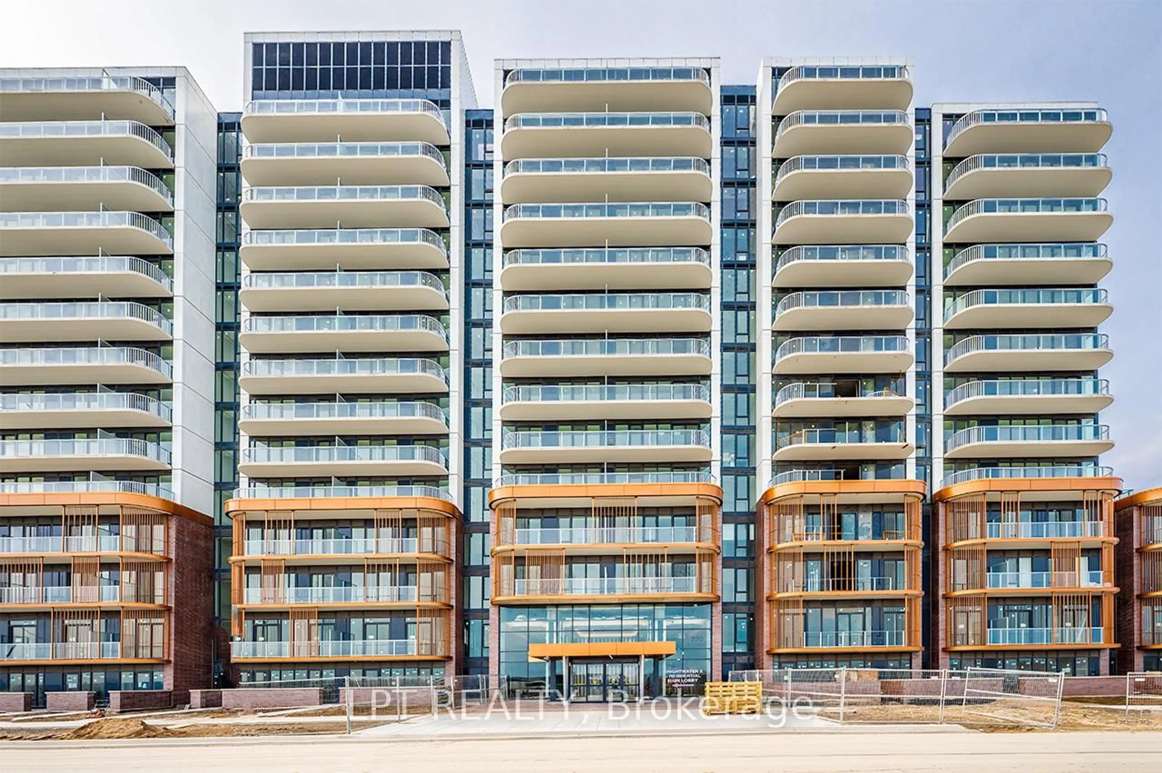 Unknown for 220 Missinnihe Way #517, Mississauga Ontario L5H 0A7