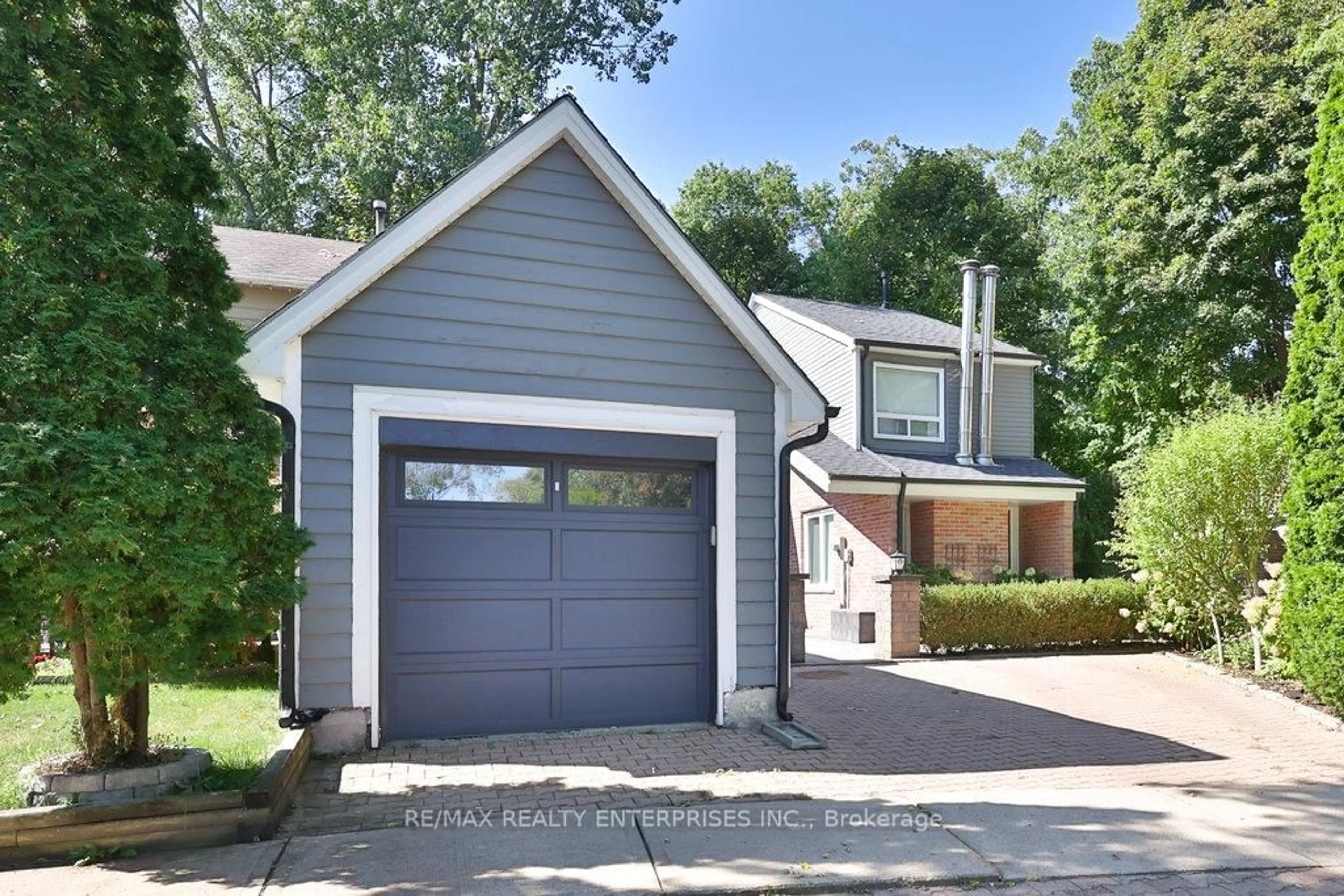 Unknown for 1106 Kos Blvd, Mississauga Ontario L5J 4L6