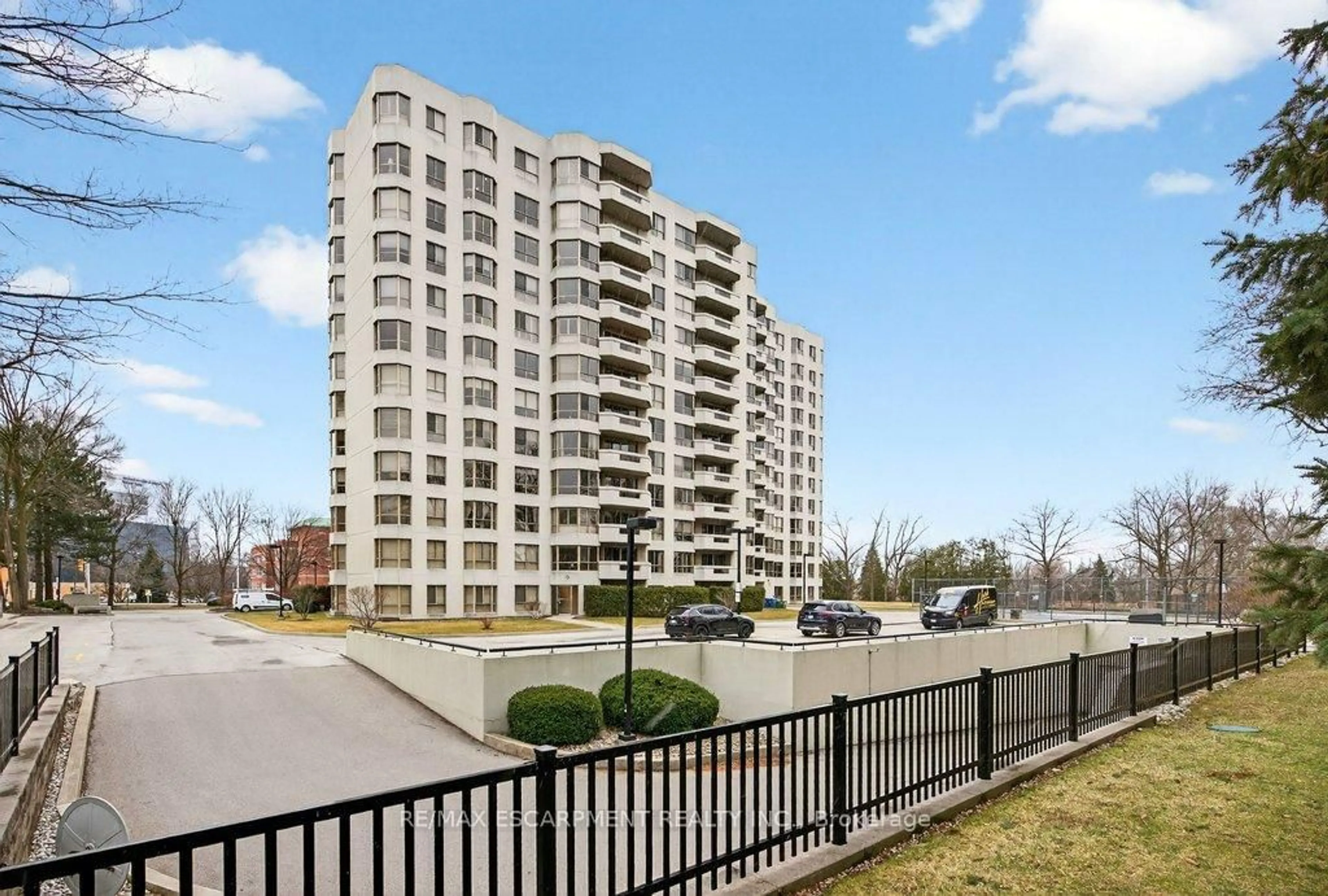 Unknown for 1201 North Shore Blvd #1001, Burlington Ontario L7S 1Z5