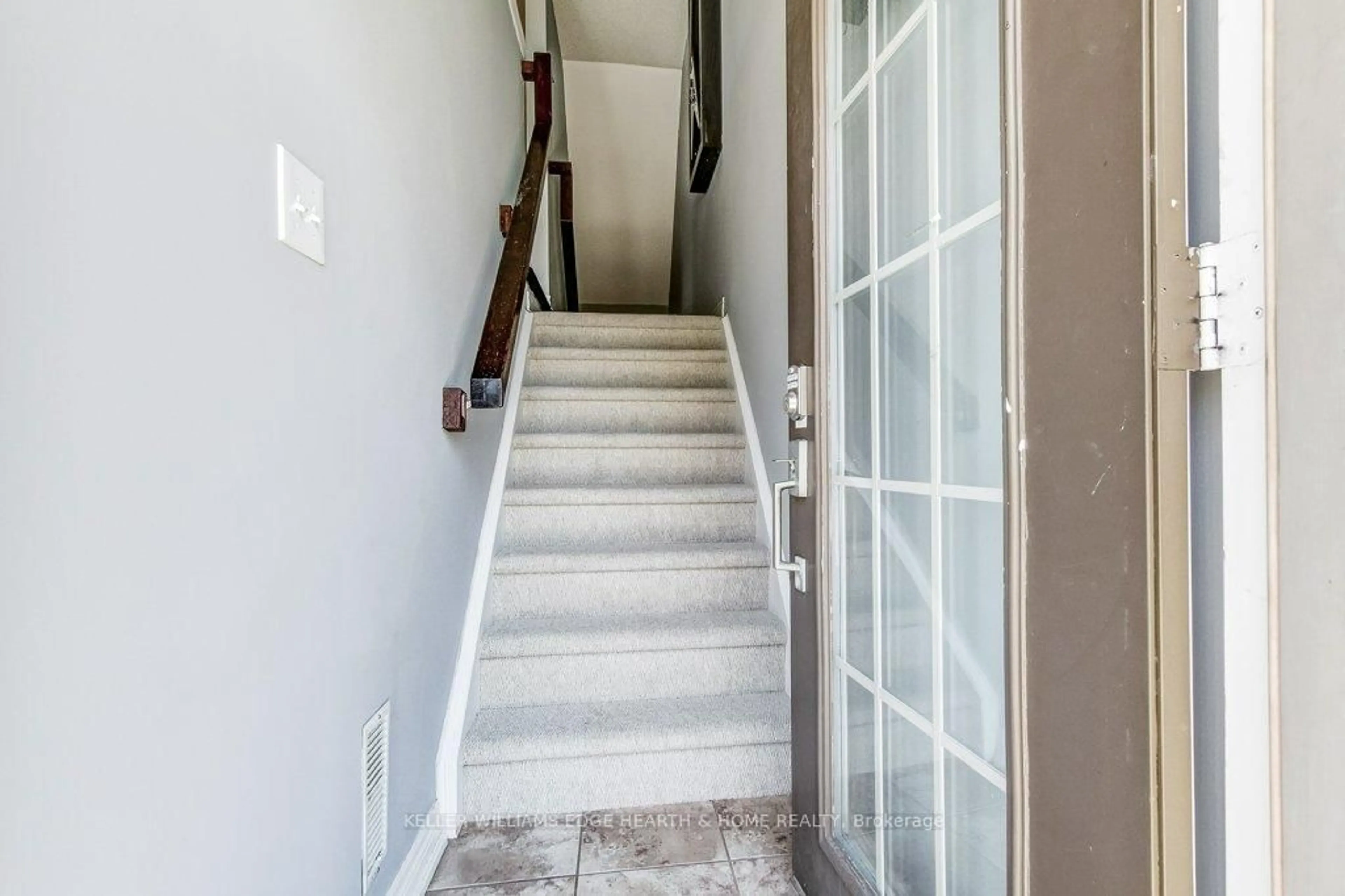 Unknown for 4262 Ingram Common, Burlington Ontario L7L 0C4