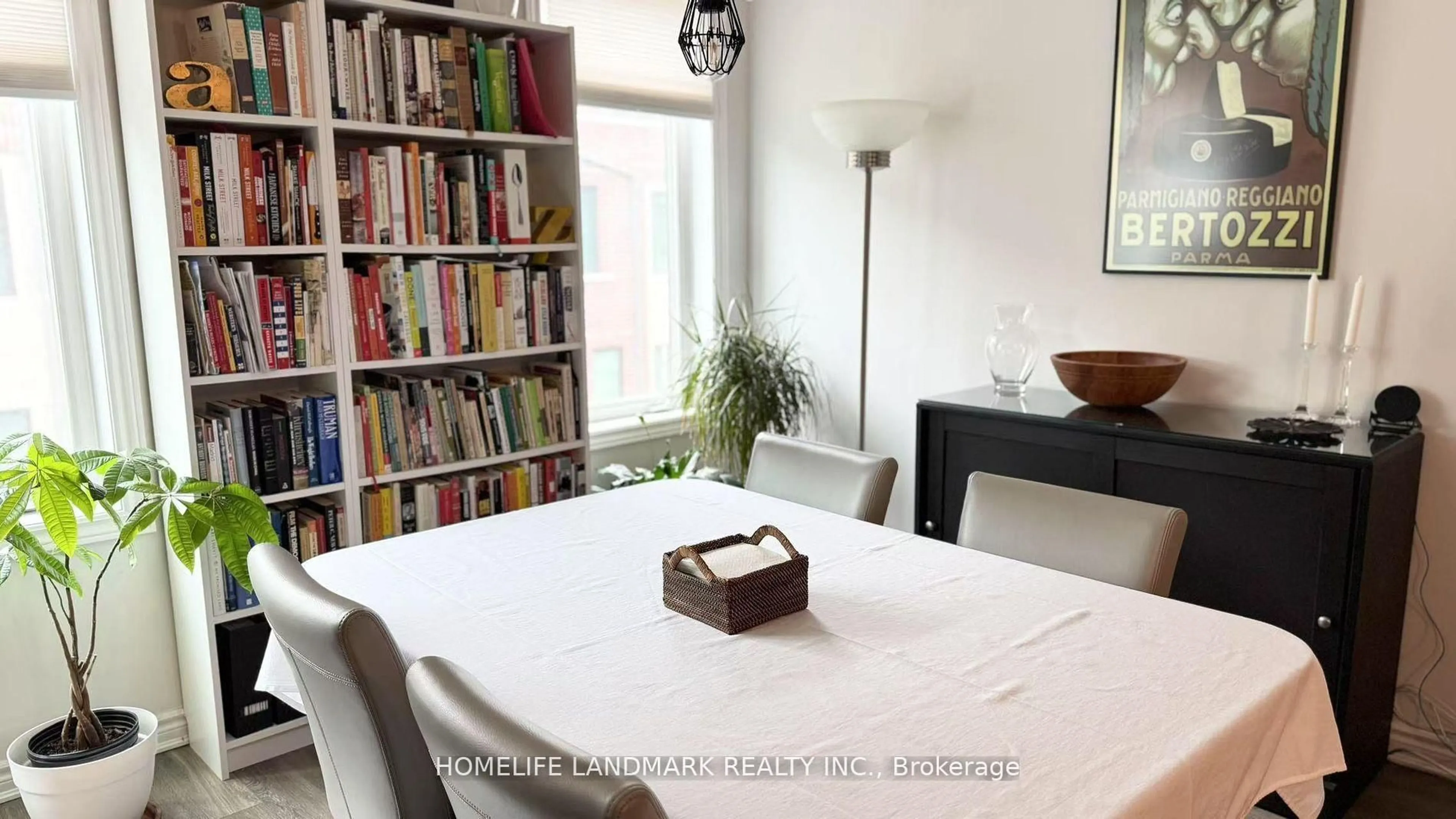 Dining room, wood/laminate floor for 95 Eastwood Park Gdns #27, Toronto Ontario M8W 0B9