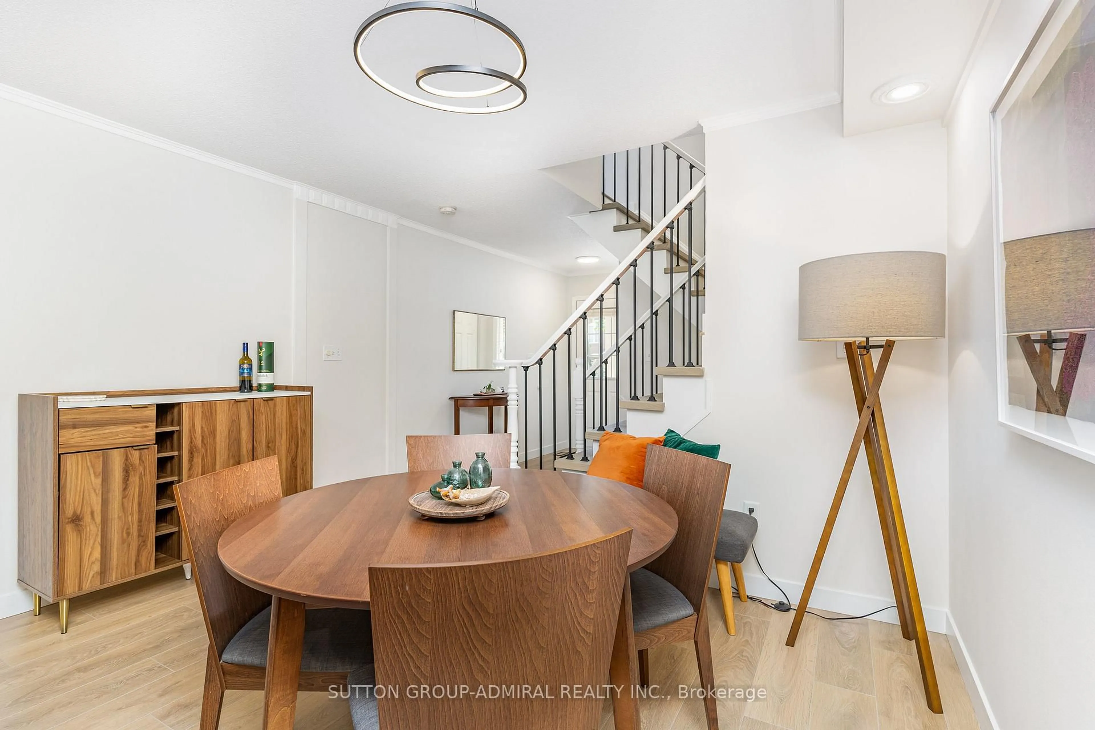 Dining room, wood/laminate floor for 2225 Amberglen Crt, Oakville Ontario L6M 4W8