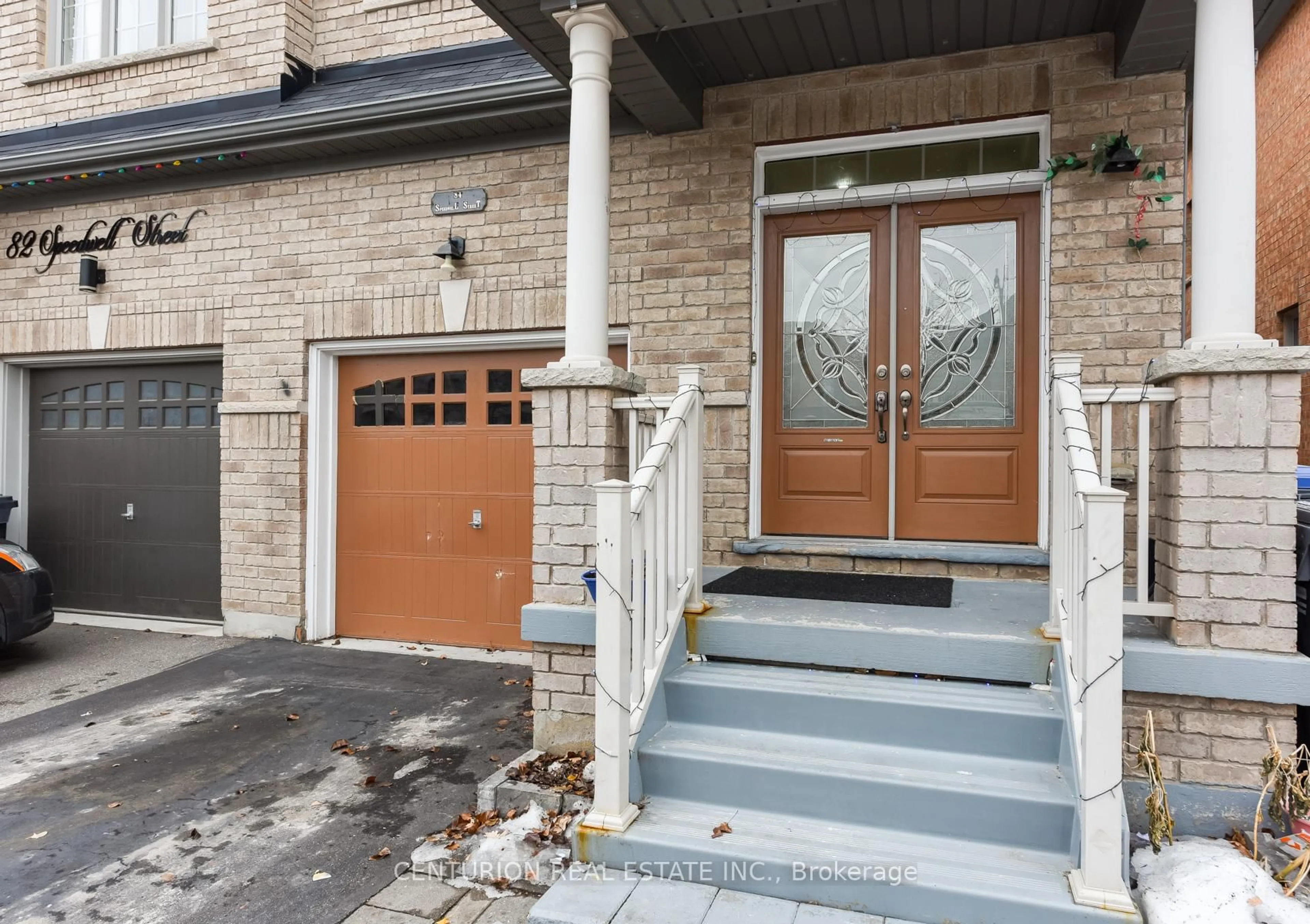 Indoor entryway for 84 Speedwell St, Brampton Ontario L6X 5H1