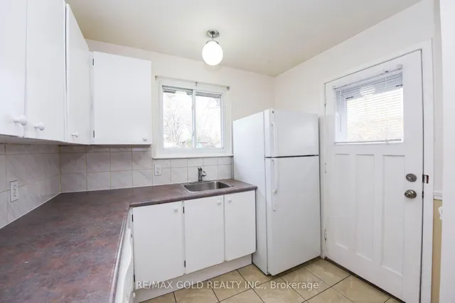 3657 Woodruff Cres, Mississauga 5