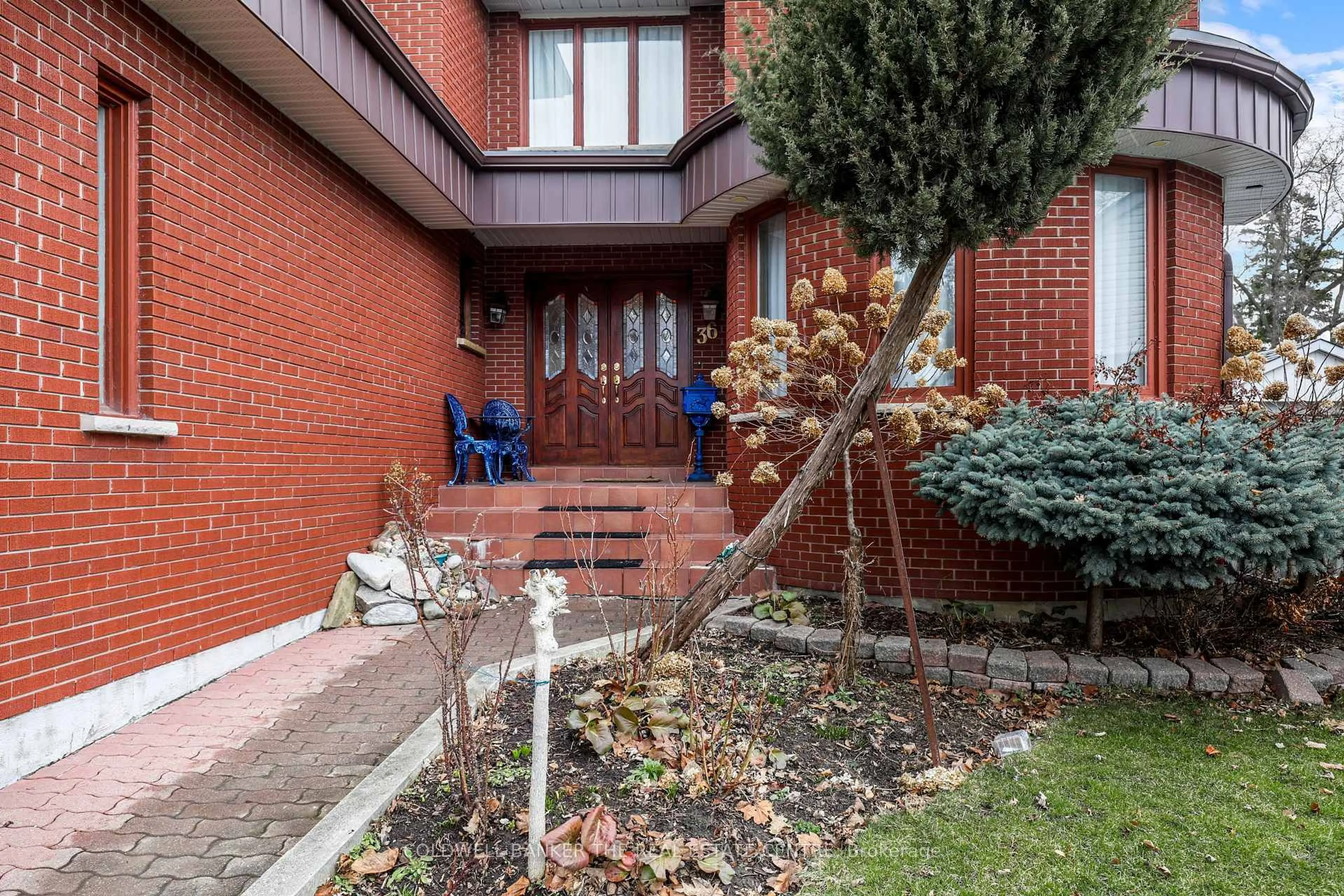 Home with brick exterior material, street for 36 Ovida Ave, Toronto Ontario M9B 1E1