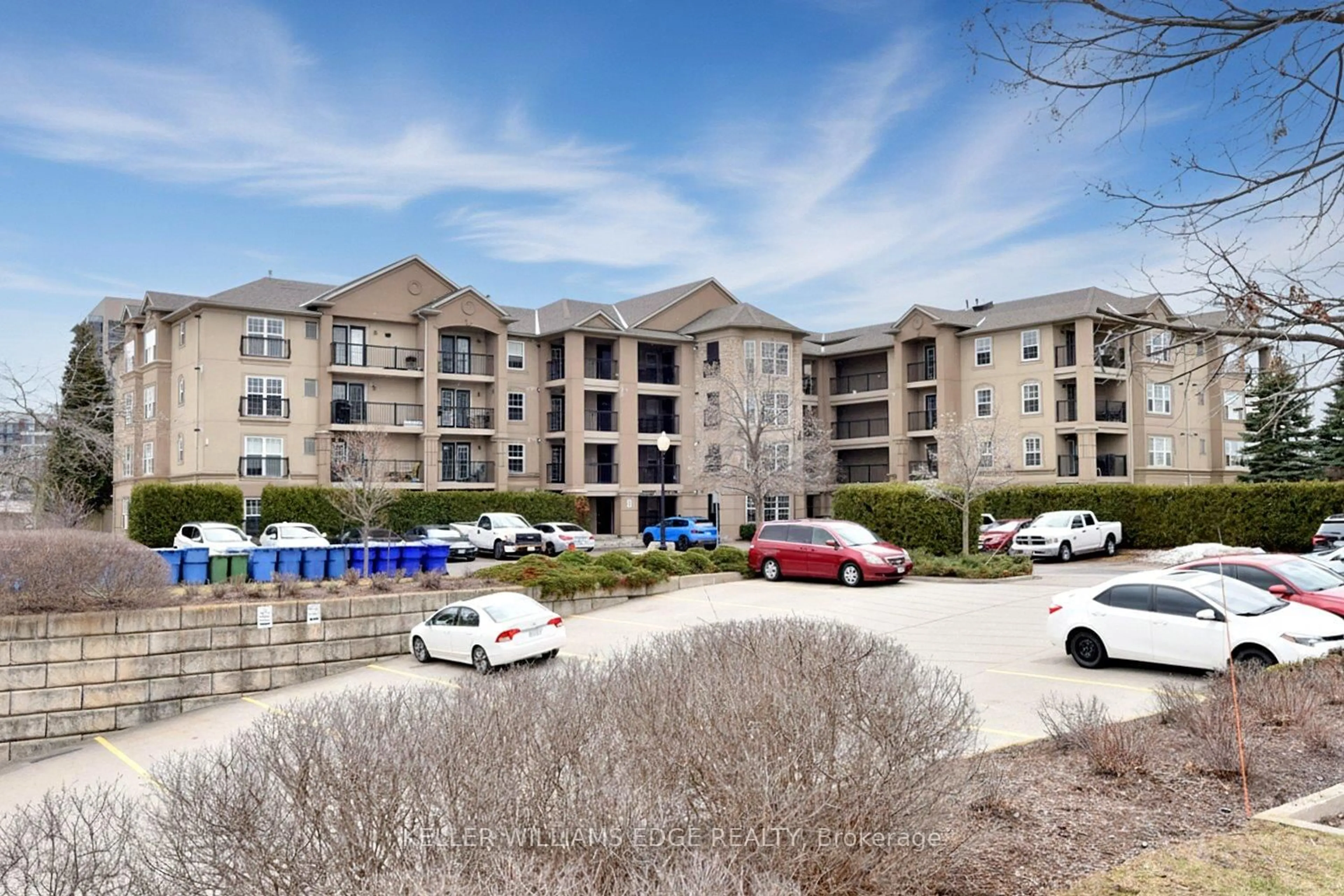 A pic from outside/outdoor area/front of a property/back of a property/a pic from drone, mountain view for 2045 Appleby Line #203, Burlington Ontario L7L 7G9