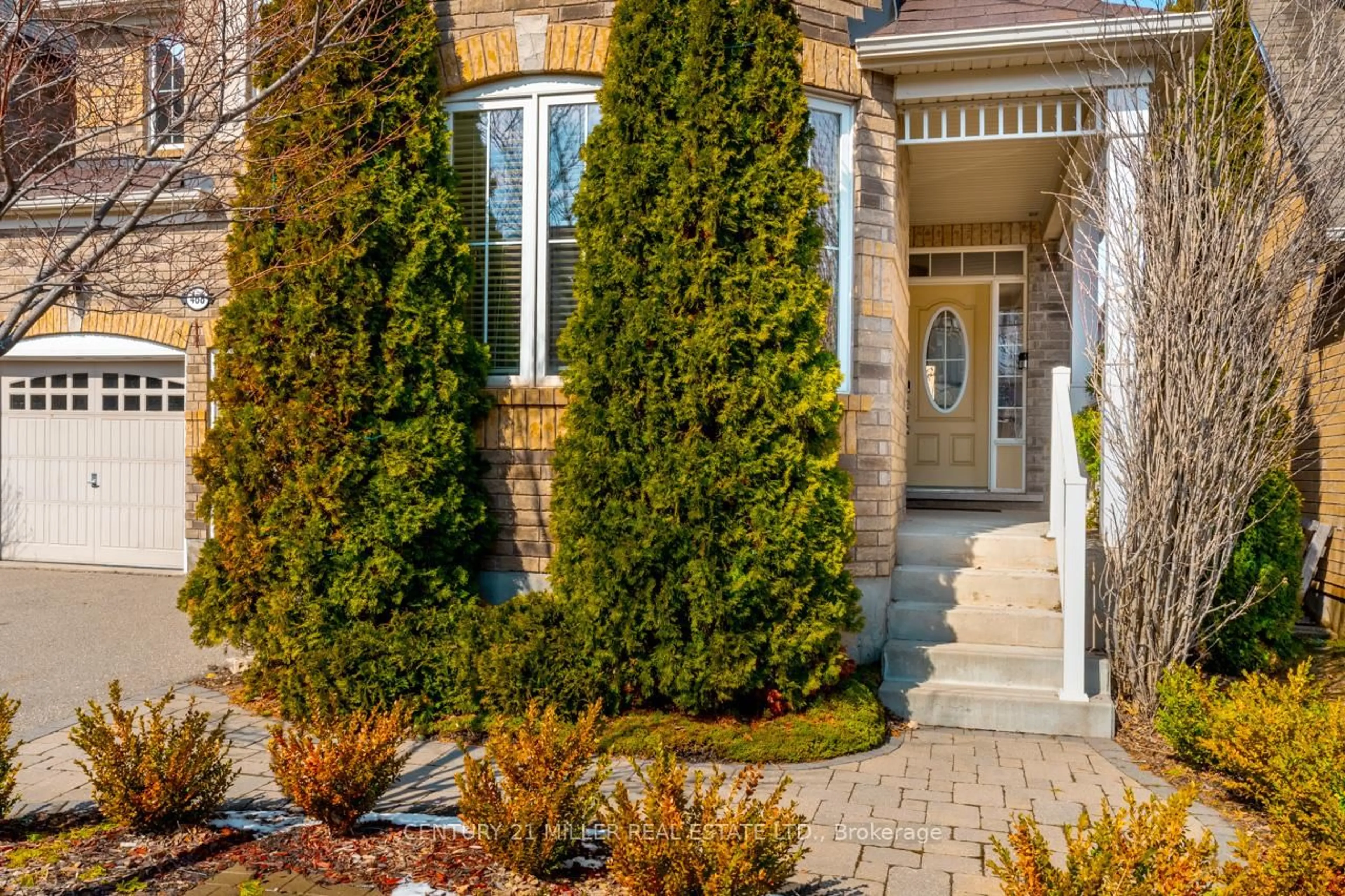 Unknown for 468 Coombs Crt, Milton Ontario L9T 7N5