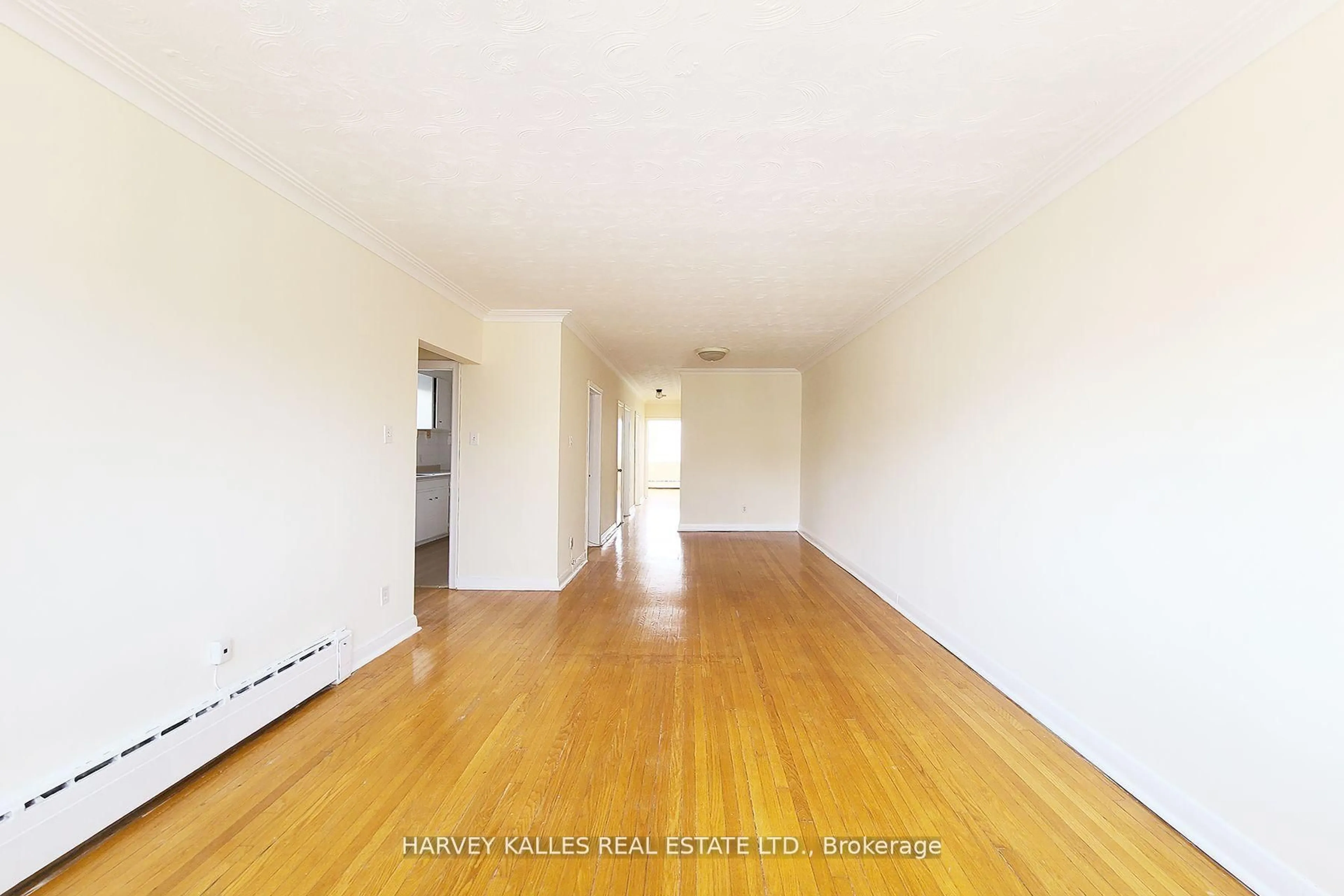A pic of a room for 103 & 105 Gilmour Ave, Toronto Ontario M6P 3B2
