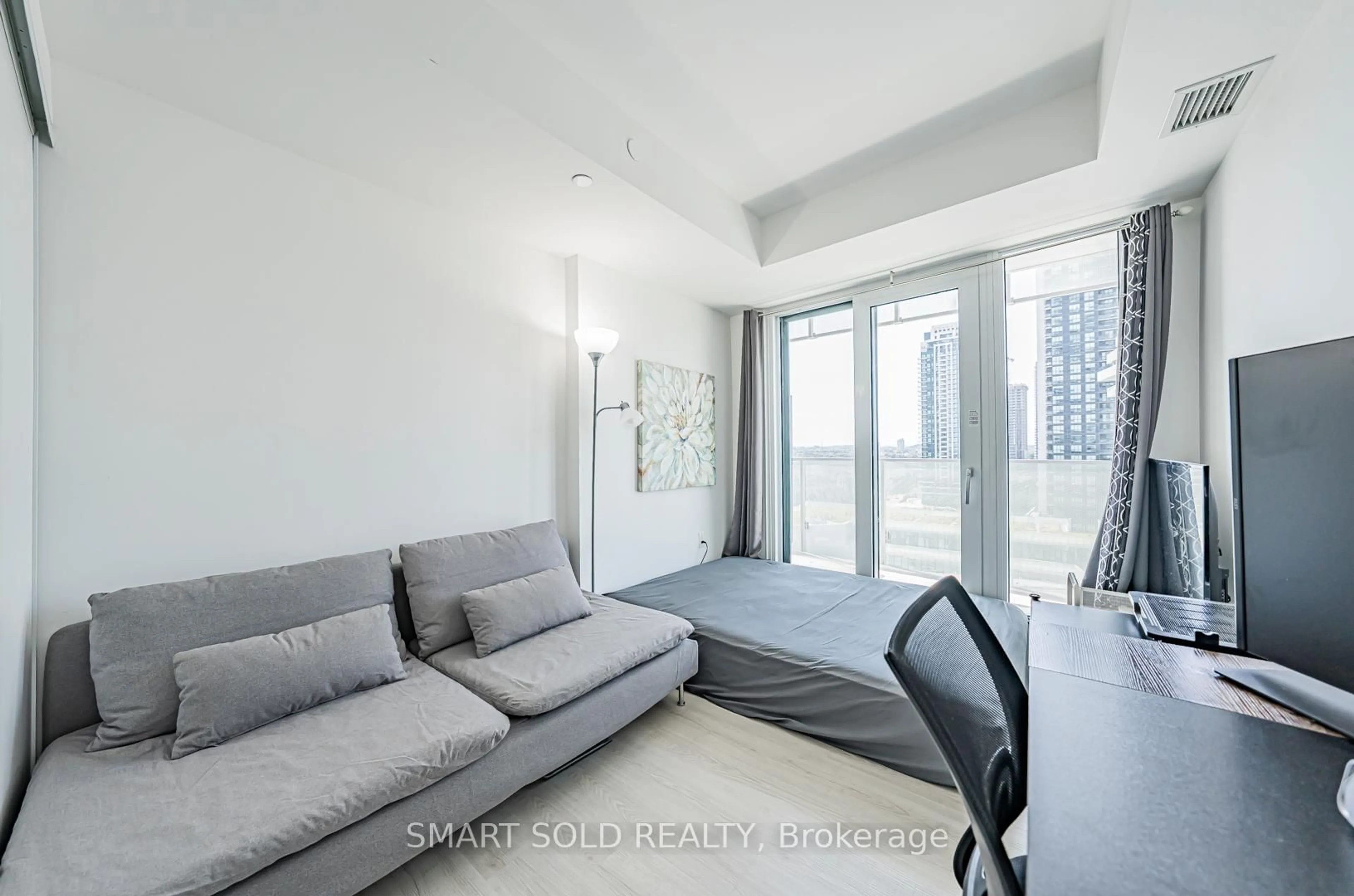 Living room with furniture, unknown for 3883 Quartz Rd #1101, Mississauga Ontario L5B 0M4