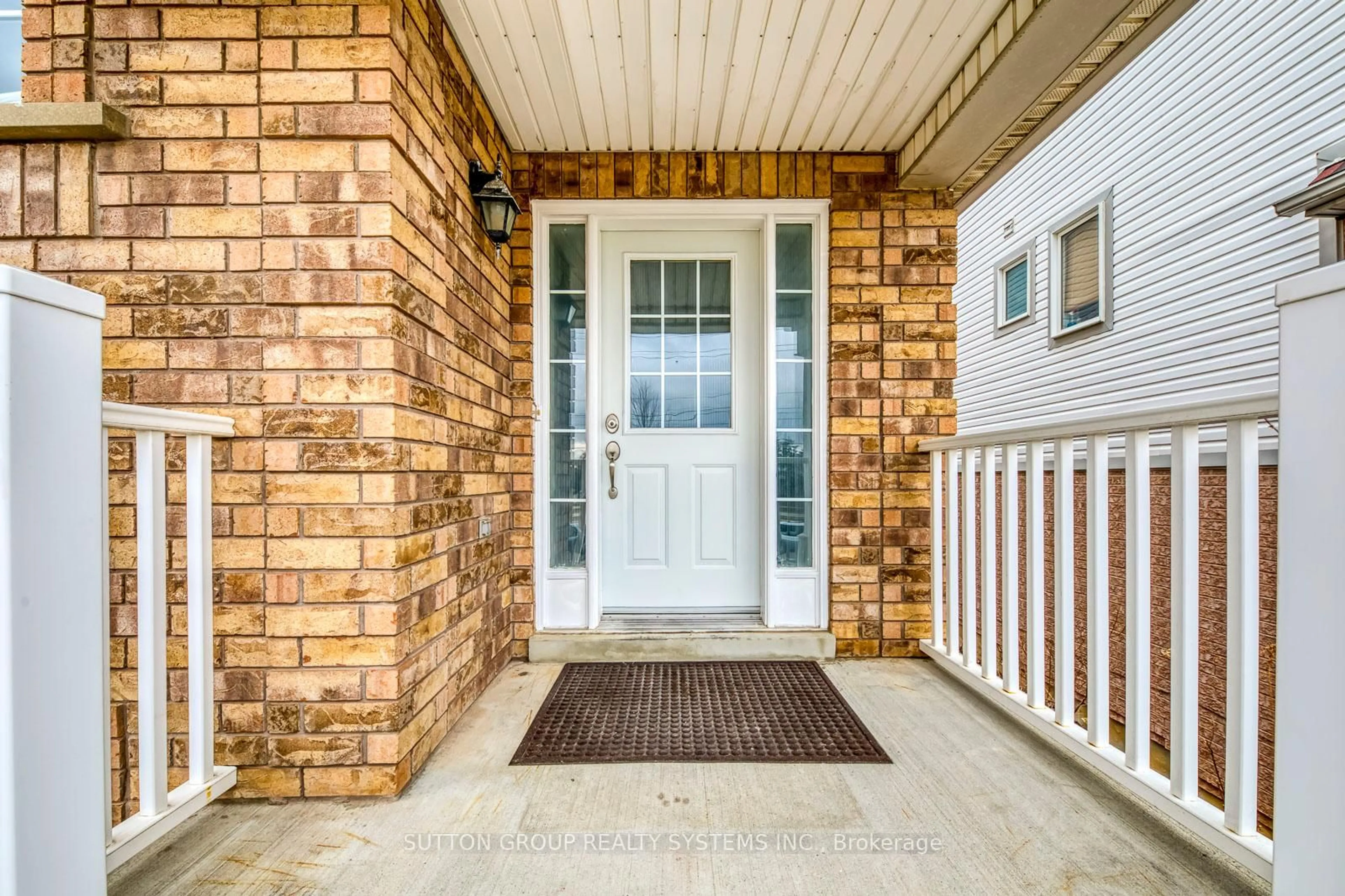 Indoor entryway for 1191 Chapman Cres, Milton Ontario L9T 6G2