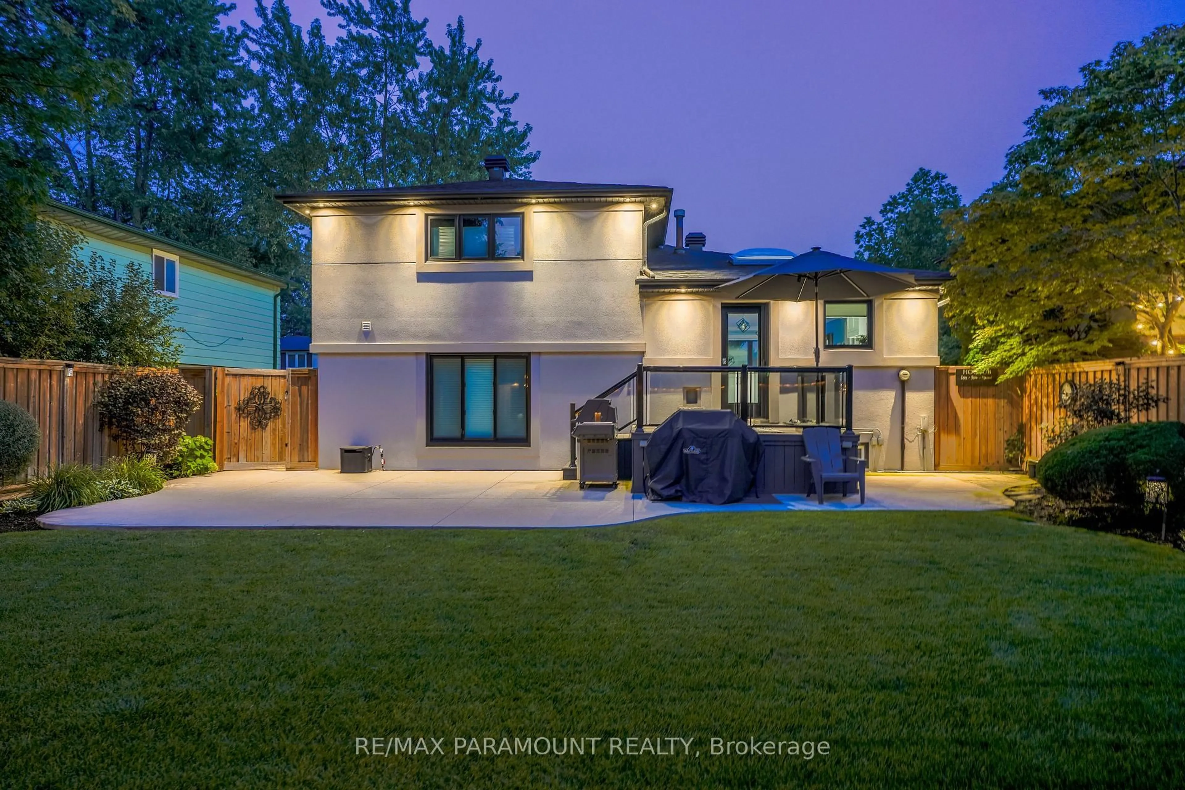 Unknown for 10 Farmington Dr, Brampton Ontario L6W 2V2