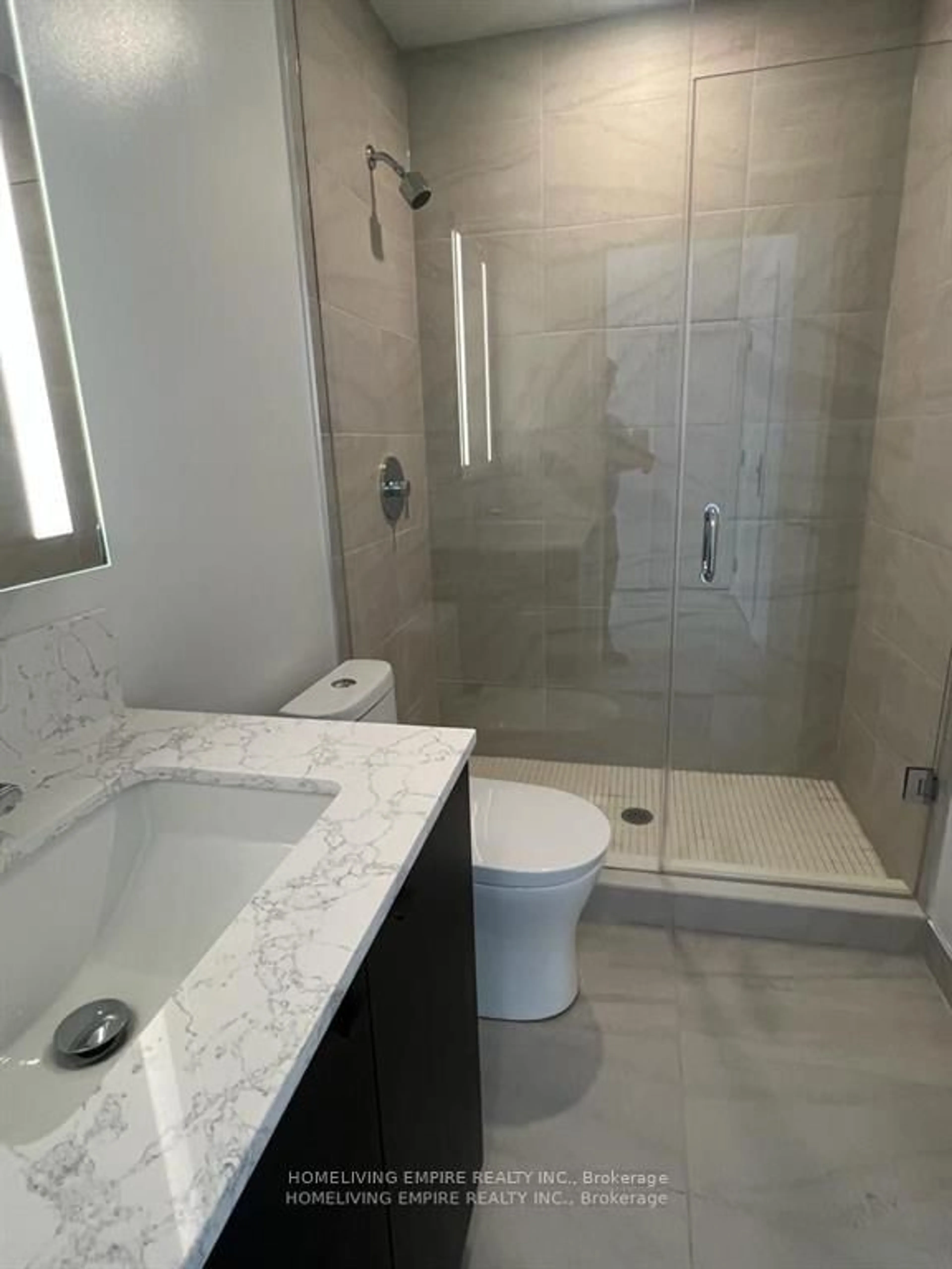 Contemporary bathroom, ceramic/tile floor for 270 Dufferin St #206, Toronto Ontario M6K 0H8