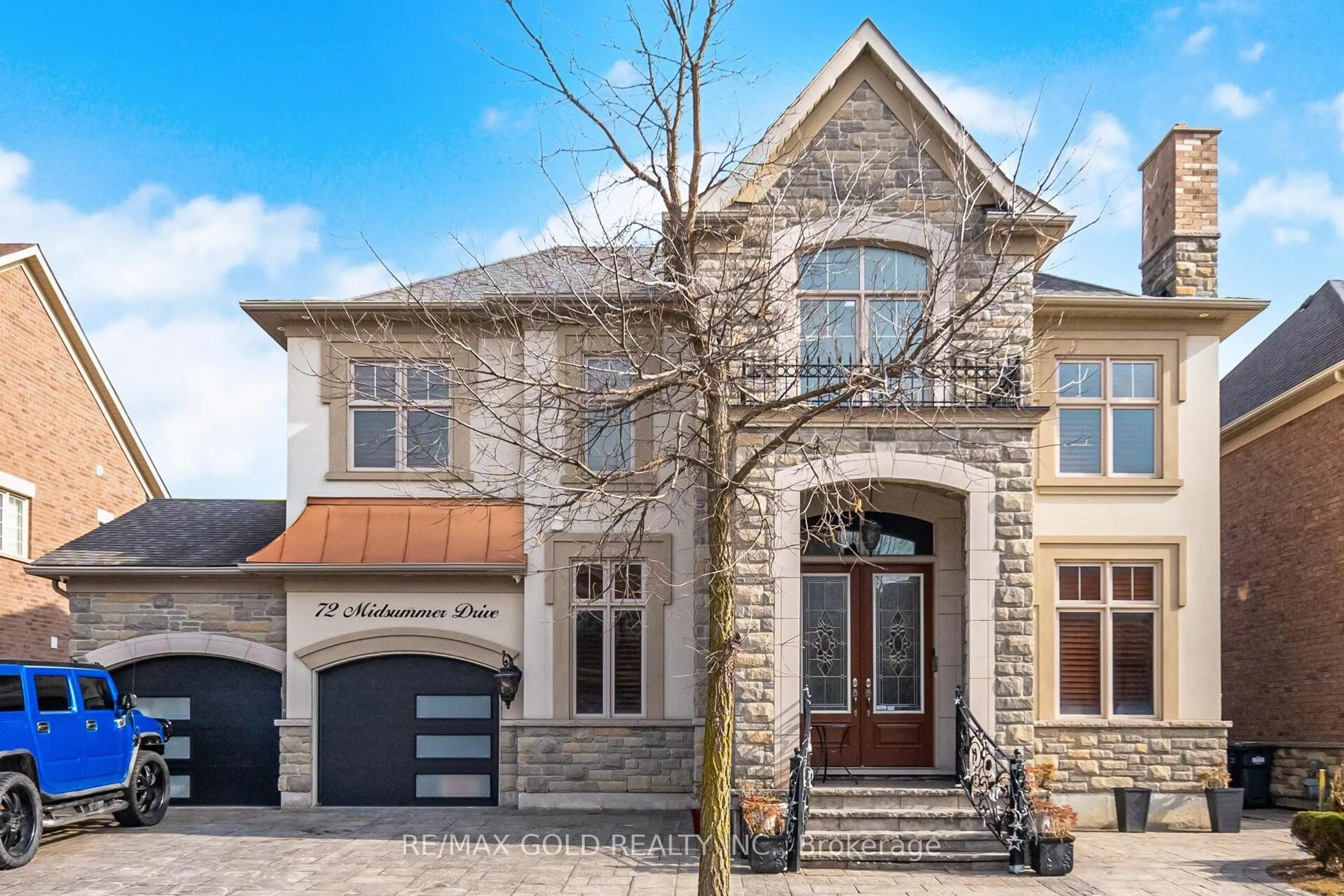 Home with brick exterior material, street for 72 Midsummer Dr, Brampton Ontario L6P 3E4