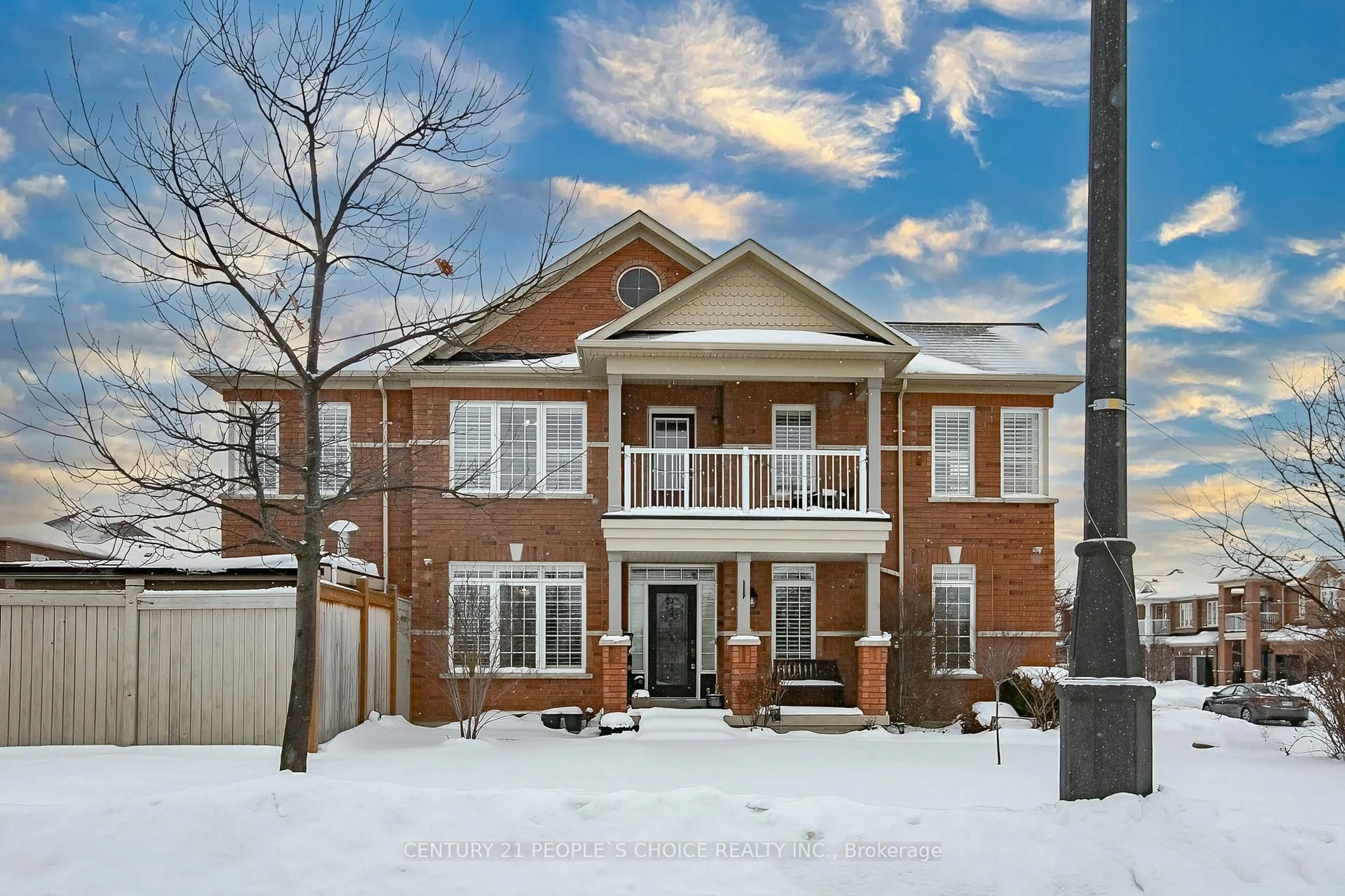Home with brick exterior material, street for 33 Accent Circ, Brampton Ontario L7A 0L3