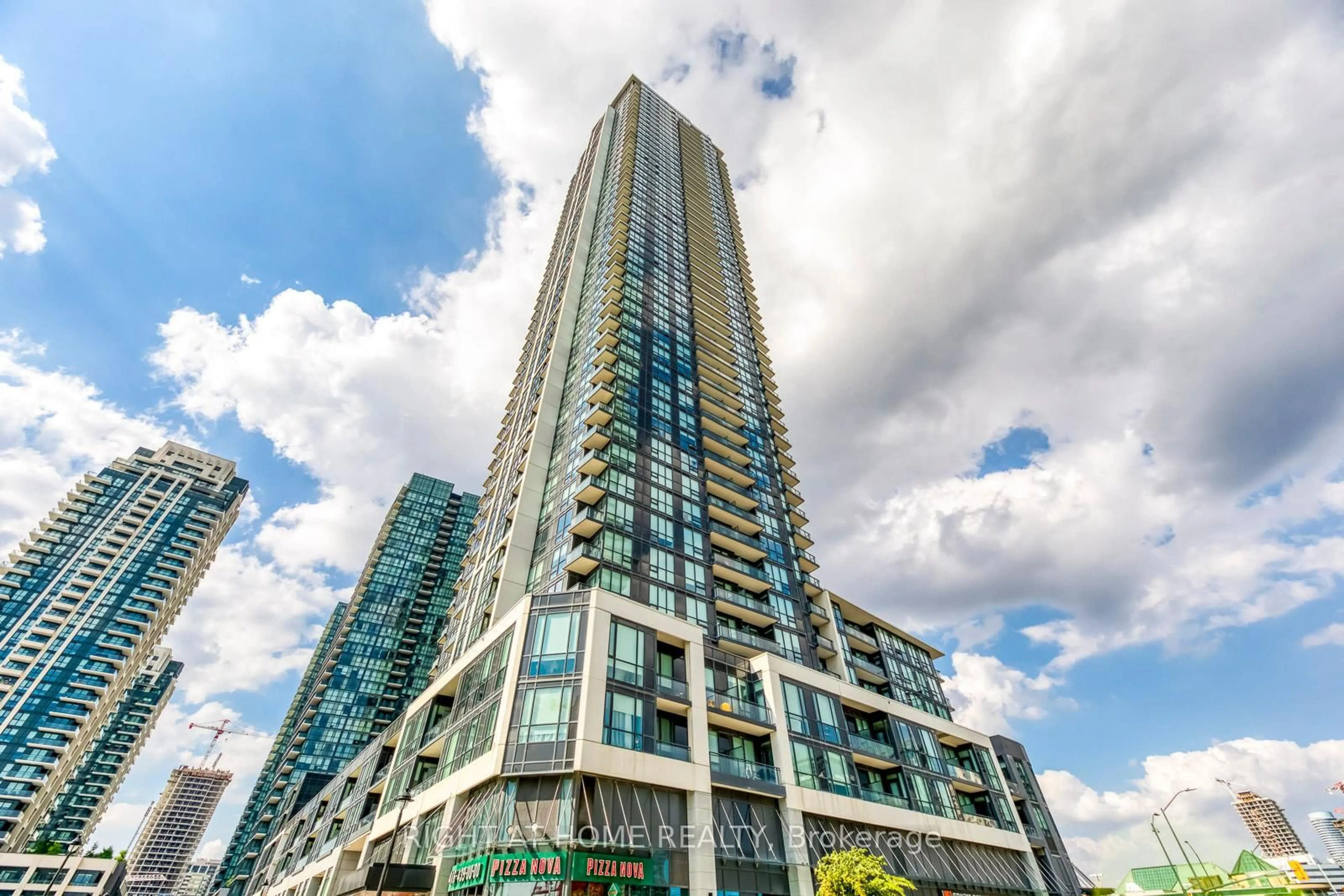 Unknown for 4011 Brickstone Mews #3911, Mississauga Ontario L5B 0G3