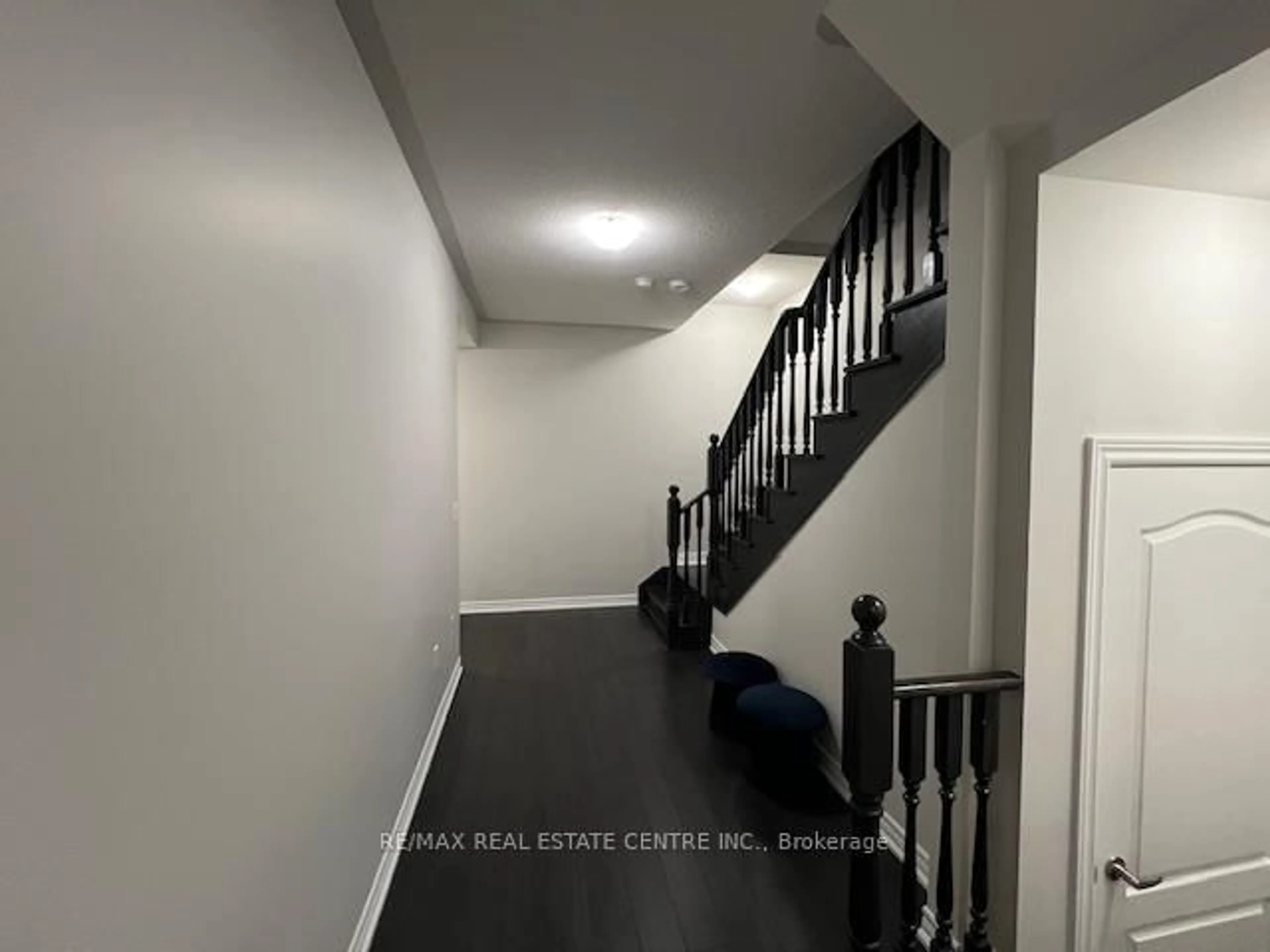 Unknown for 441 Brooklyn Common, Oakville Ontario L6H 3P4