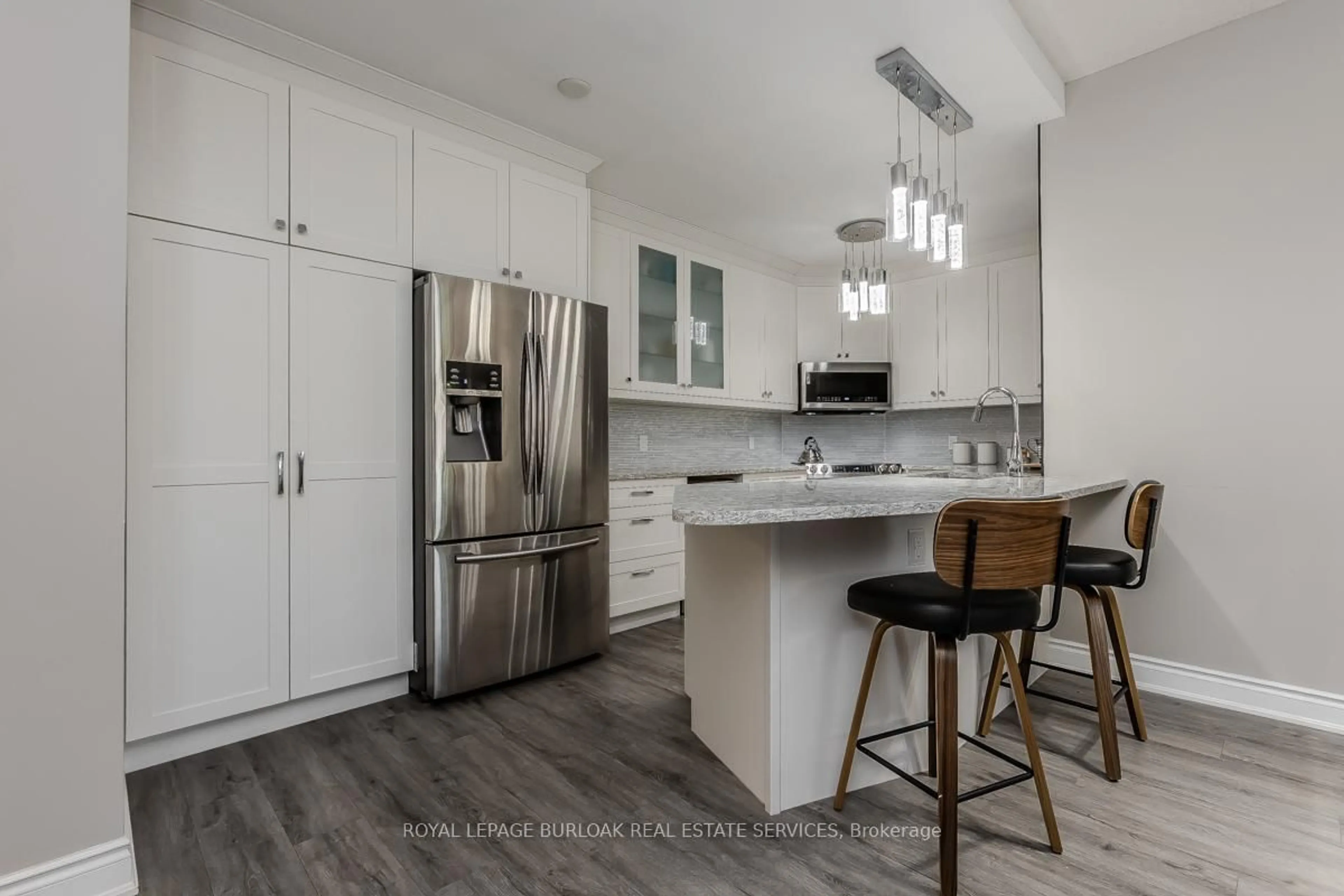 Open concept kitchen, unknown for 2075 Amherst Heights Dr #219, Burlington Ontario L7P 5B8