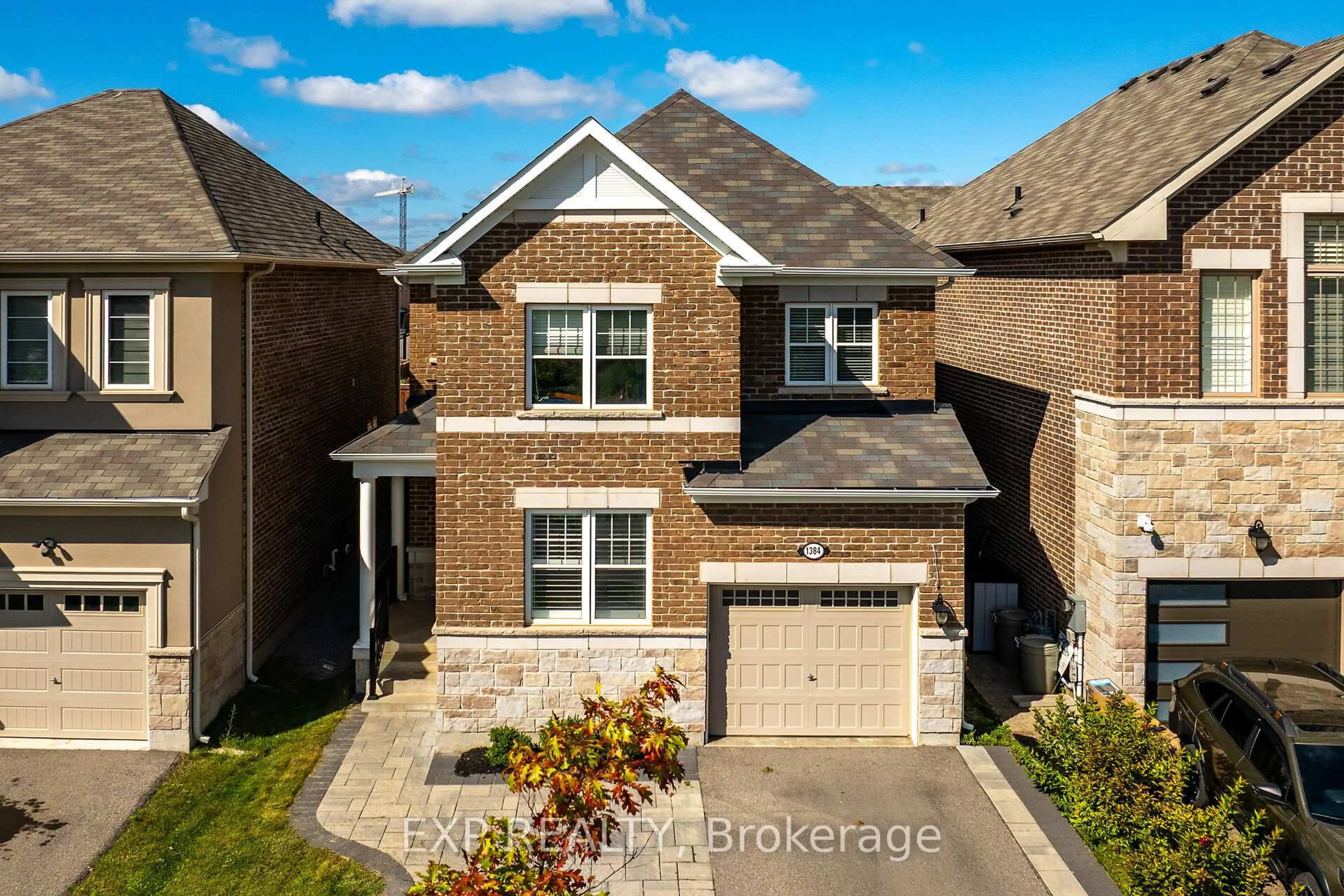 A pic from outside/outdoor area/front of a property/back of a property/a pic from drone, street for 1384 Basswood Cres, Milton Ontario L9E 1M4