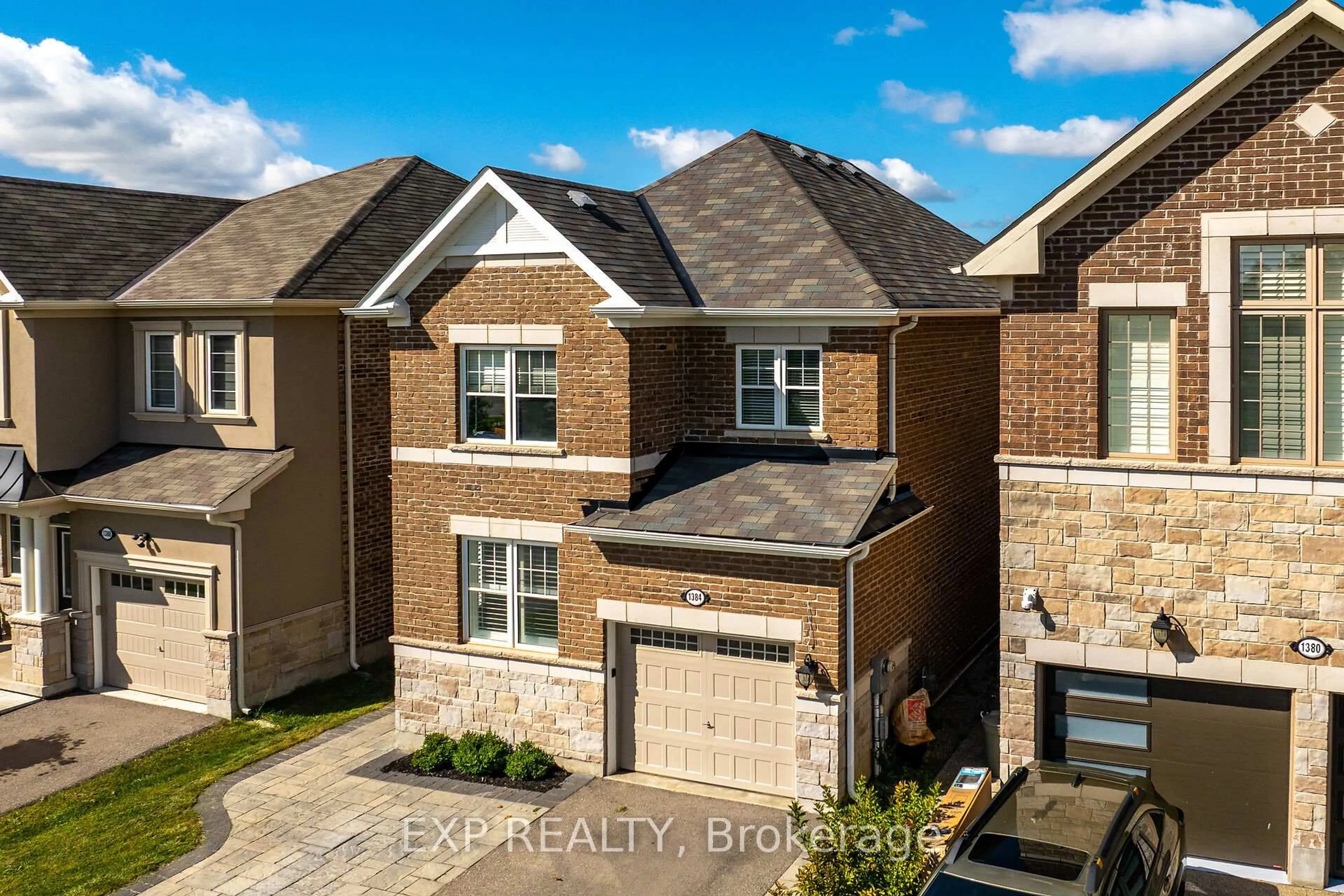 A pic from outside/outdoor area/front of a property/back of a property/a pic from drone, street for 1384 Basswood Cres, Milton Ontario L9E 1M4
