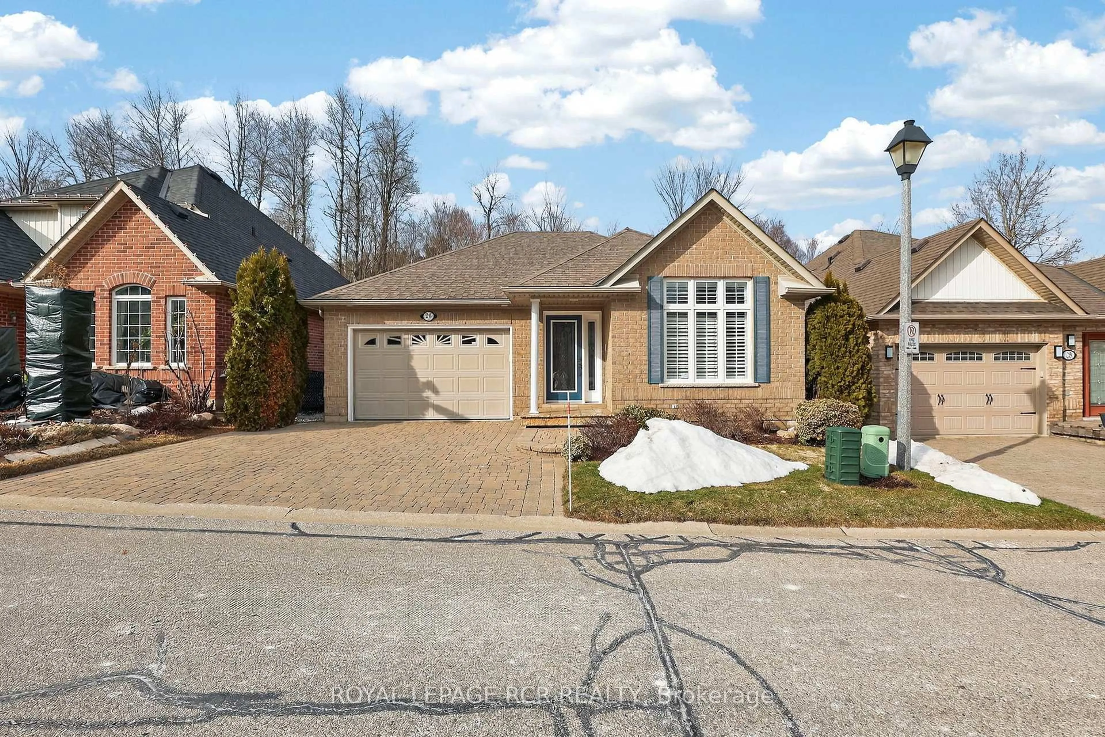 Home with brick exterior material, street for 26 Nailsworth Cres, Caledon Ontario L7C 1R3