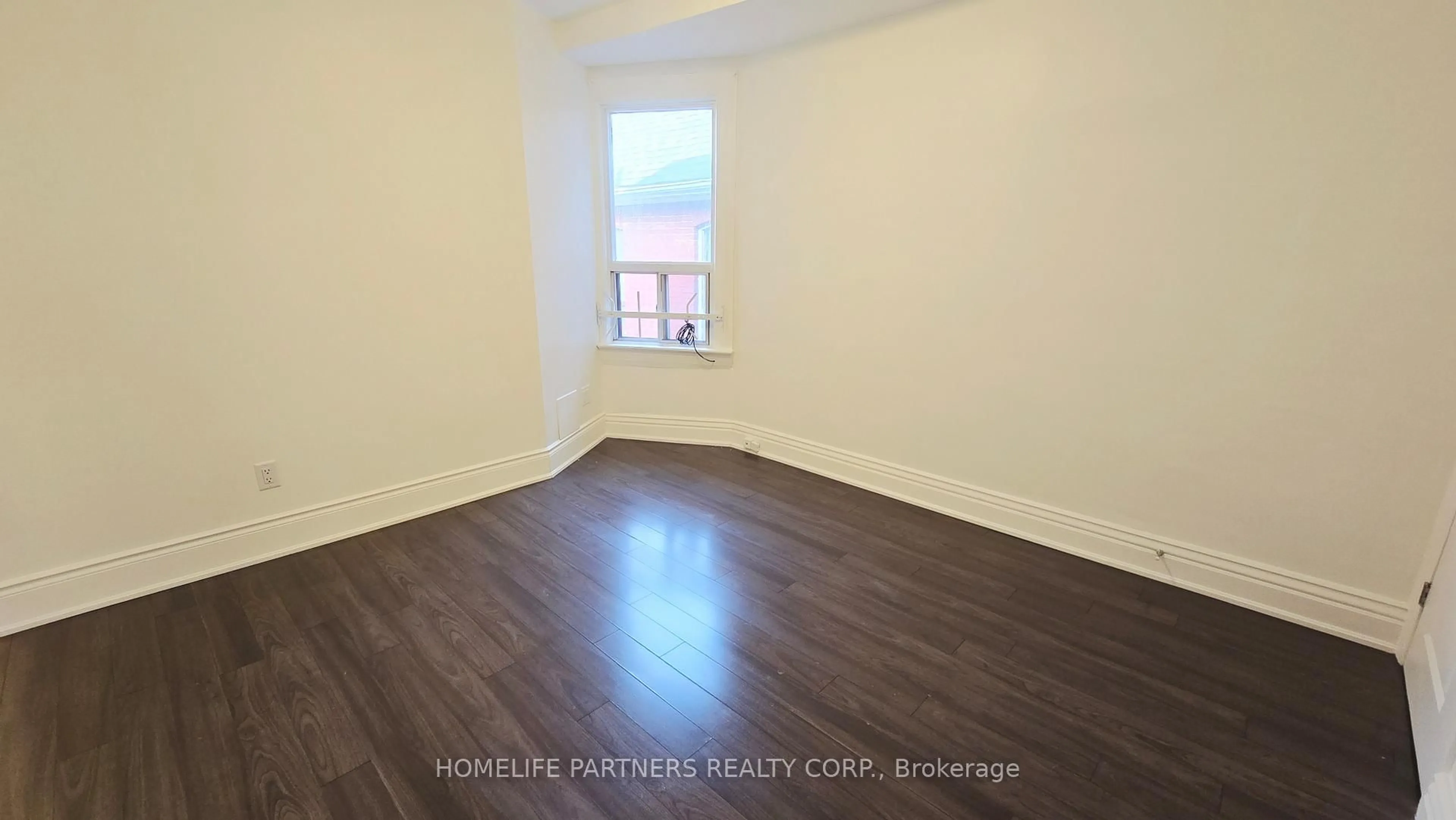 A pic of a room for 86 Macdonell Ave, Toronto Ontario M6R 2A2