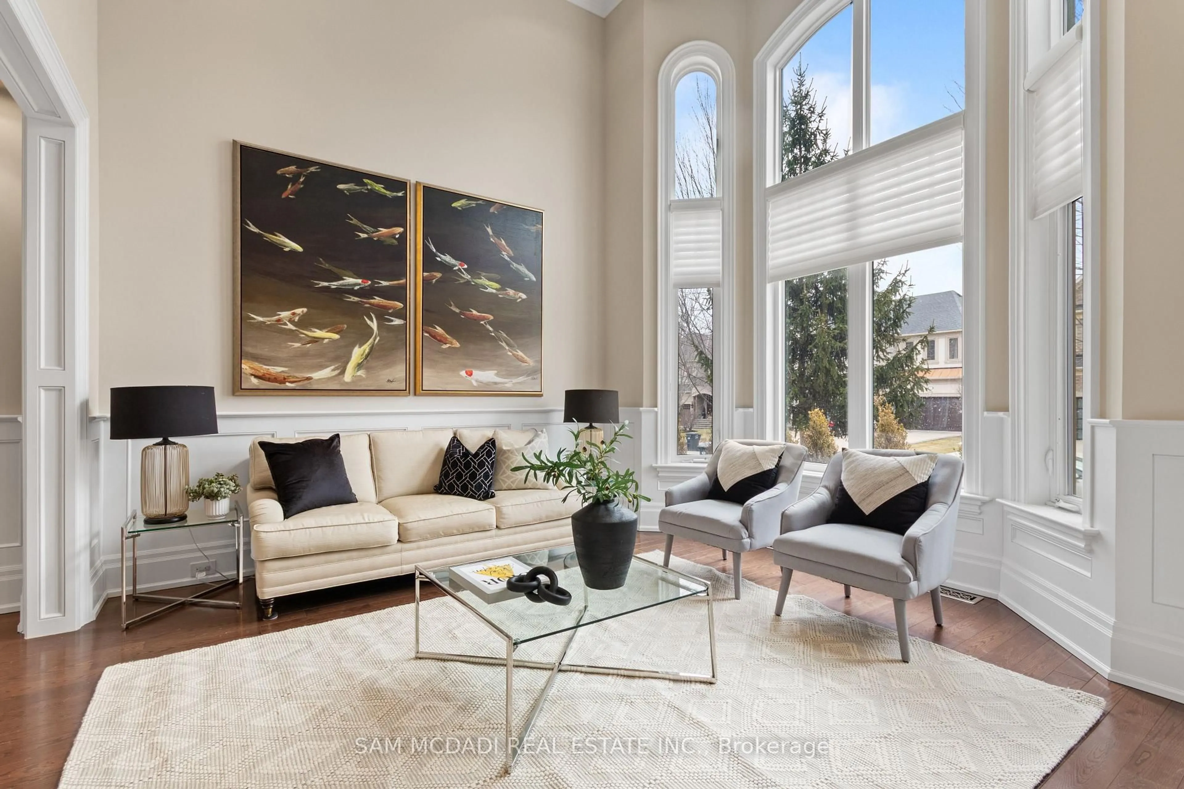 Living room with furniture, unknown for 1857 Ivygate Crt, Mississauga Ontario L5L 0A8