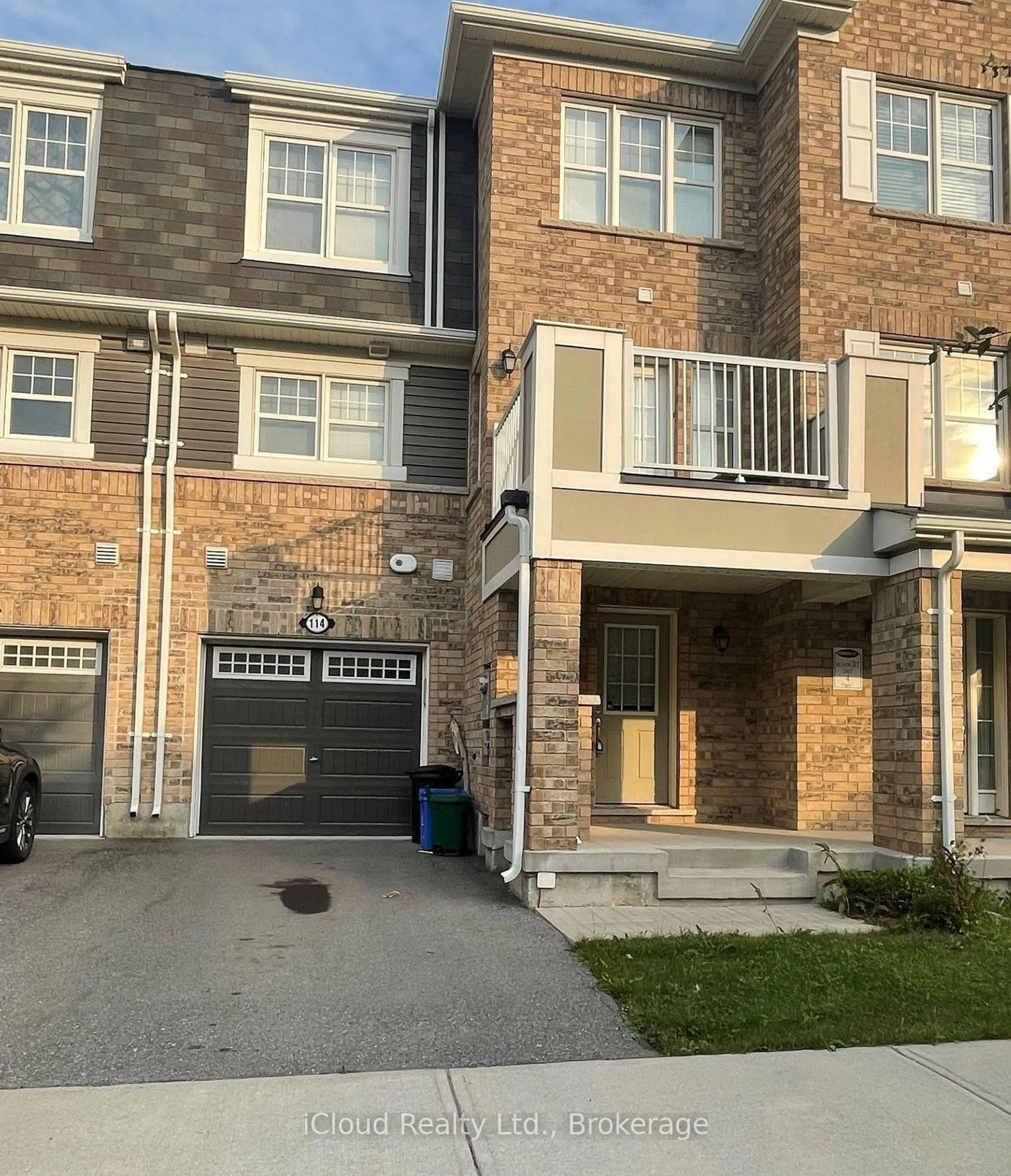 Unknown for 114 Frost Crt, Milton Ontario L9E 1C9