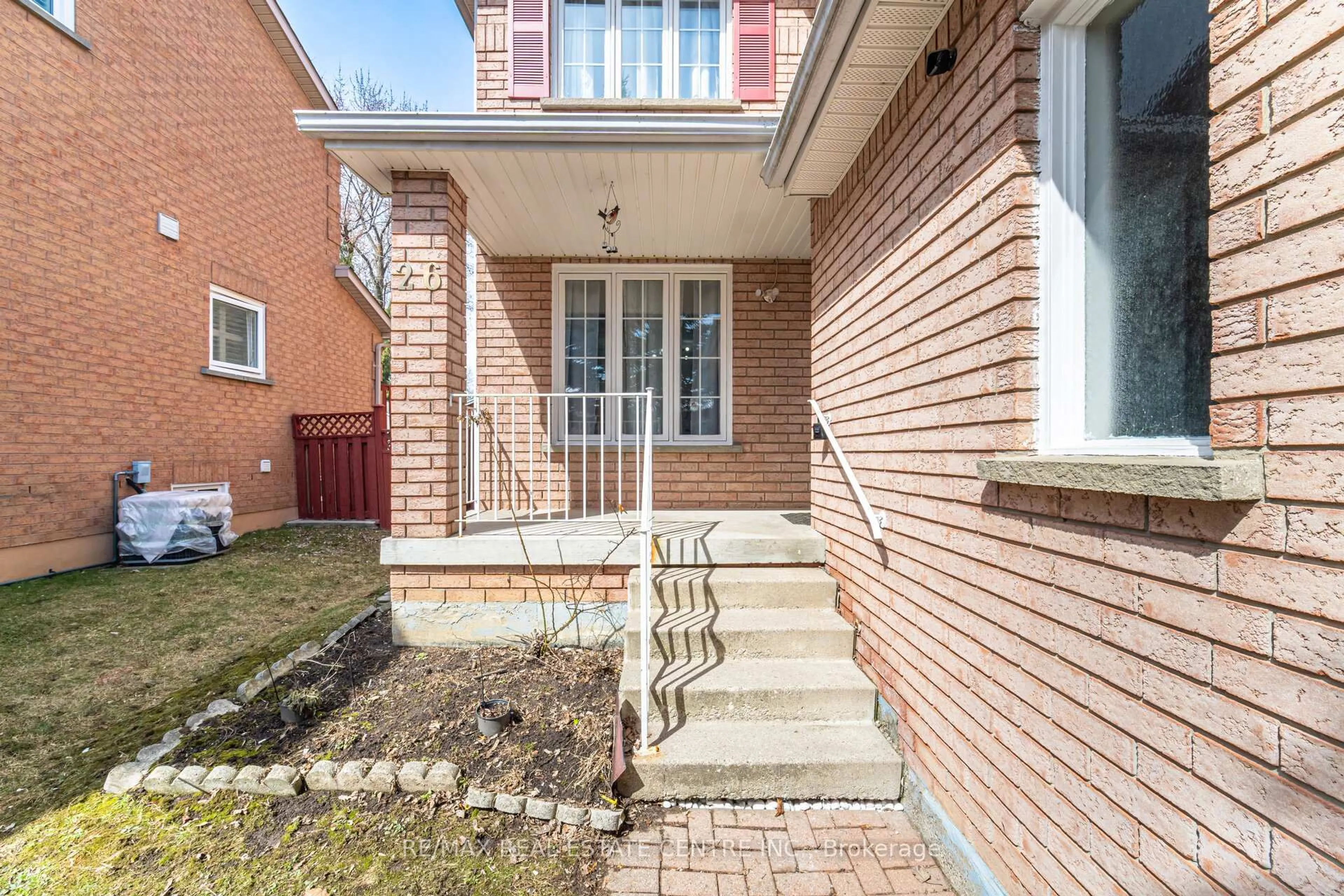 Home with brick exterior material, street for 26 Braemore Rd, Brampton Ontario L6X 1E5