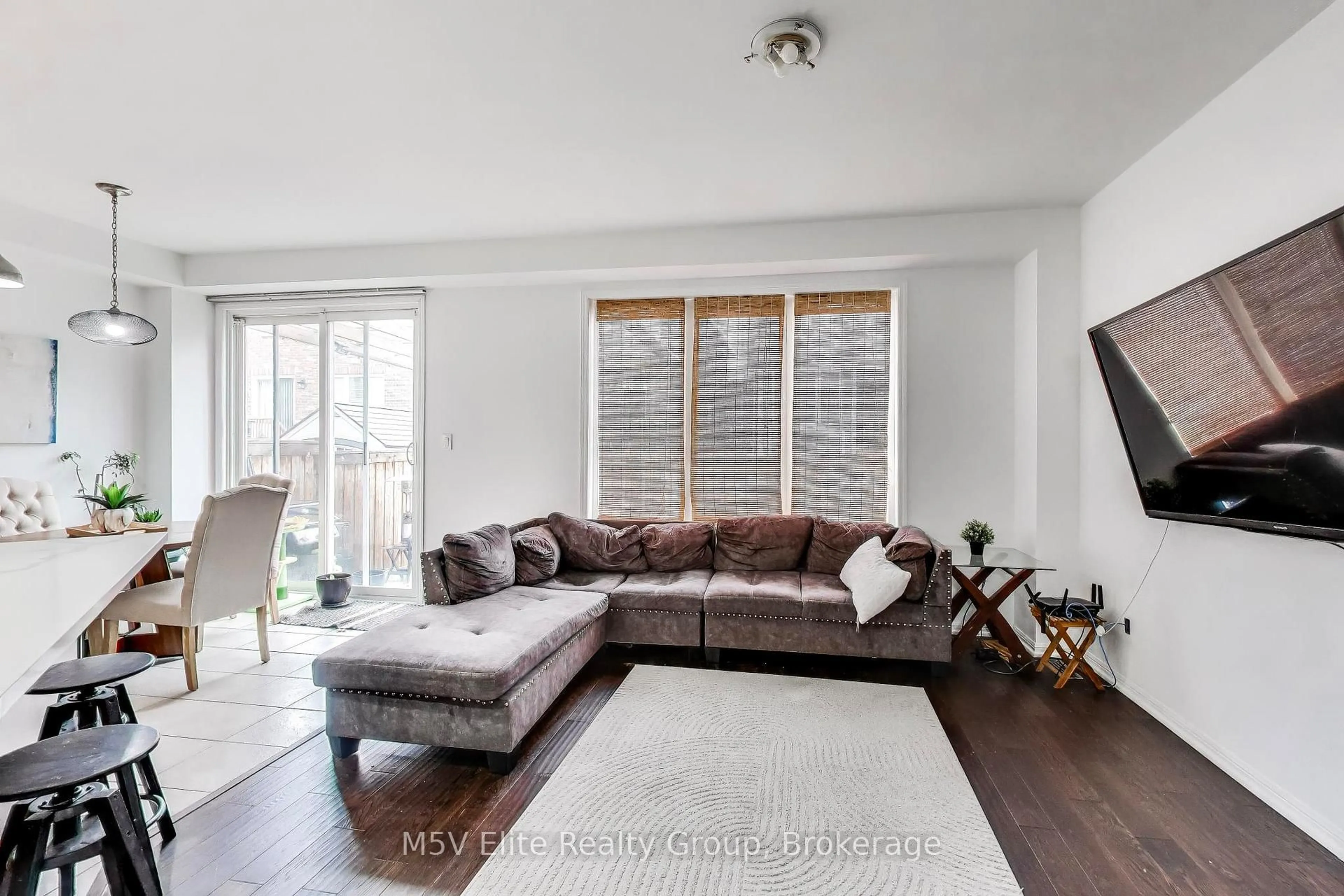 Living room with furniture, unknown for 57 Agricola Rd, Brampton Ontario L7A 0S5