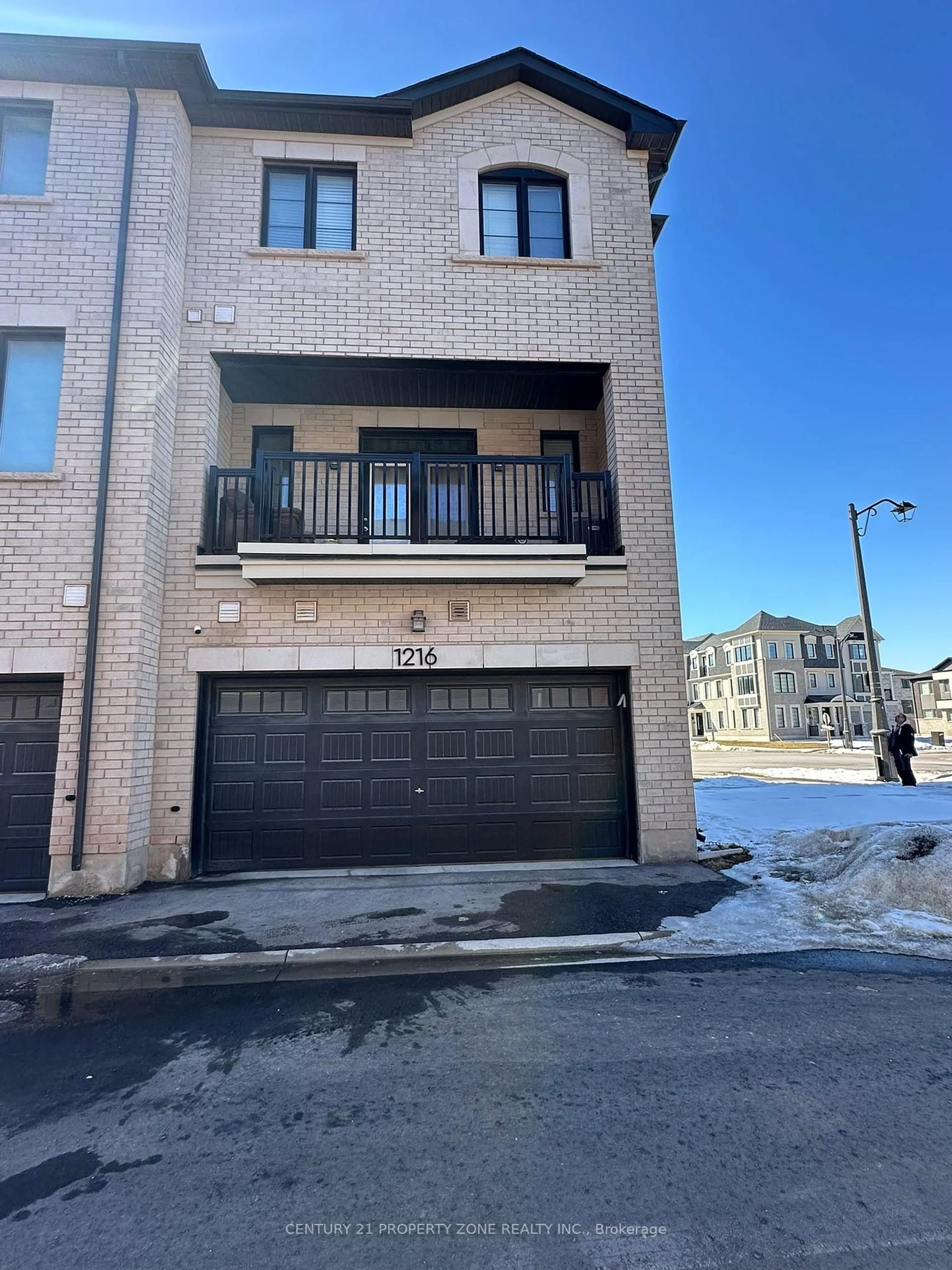 Unknown for 1216 Wheat Boom Dr, Oakville Ontario L6H 7W4