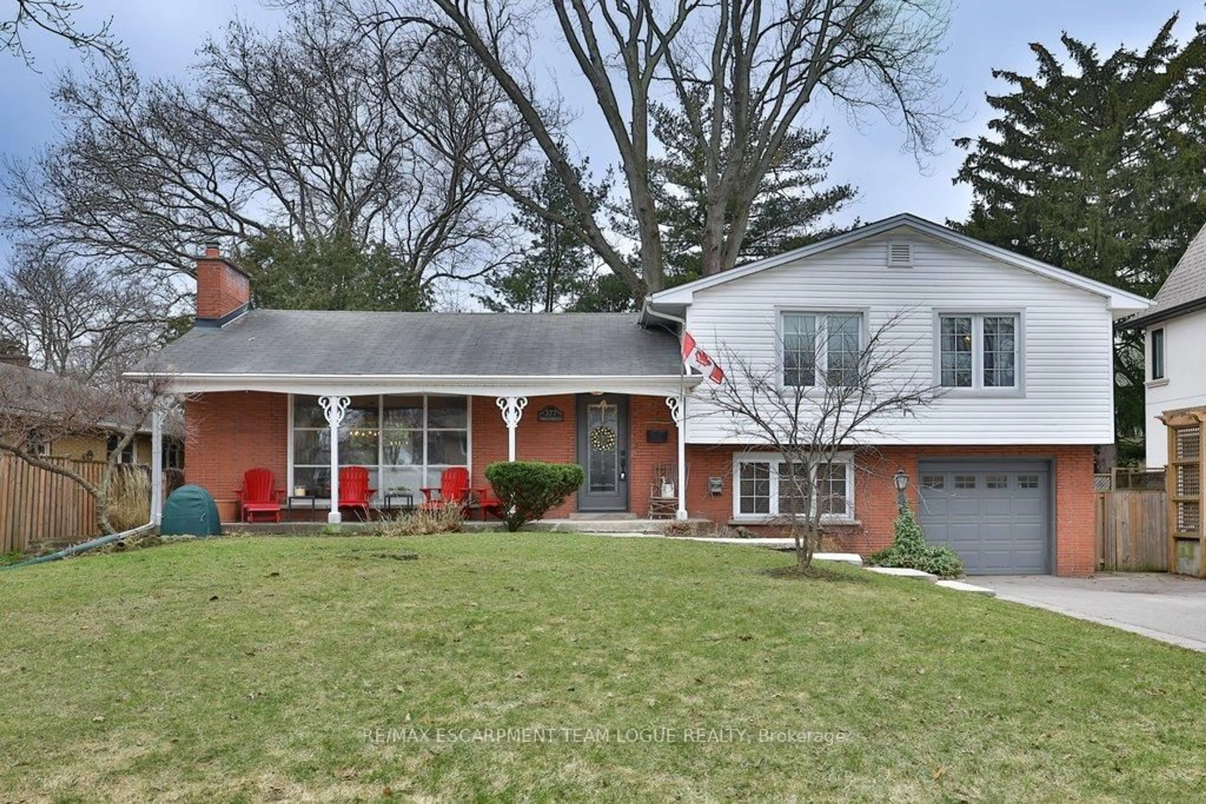 Home with brick exterior material, street for 377 Arden Cres, Burlington Ontario L7L 2A7