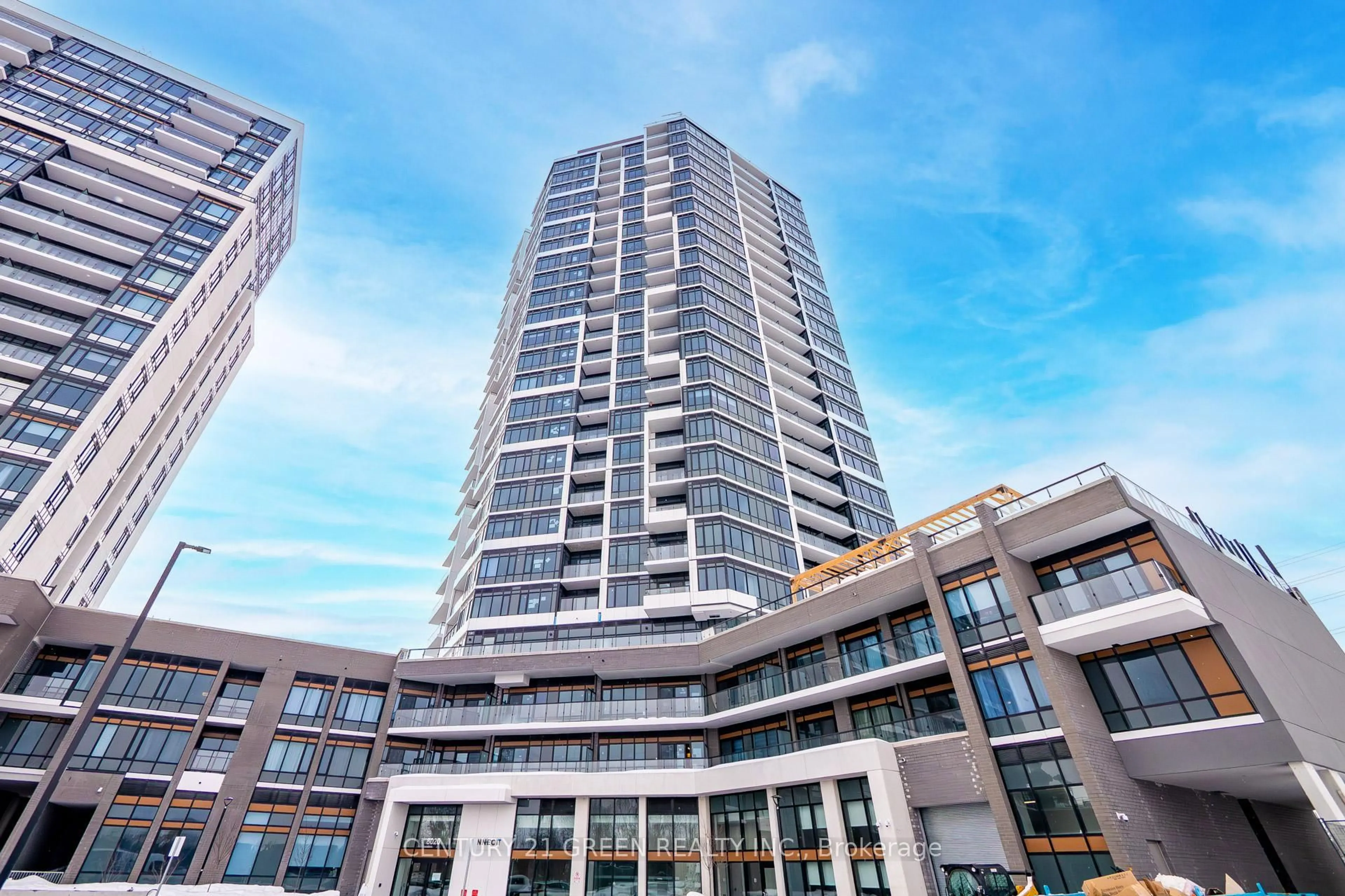 Indoor foyer for 8020 Derry Rd #1902, Milton Ontario L9T 9N7