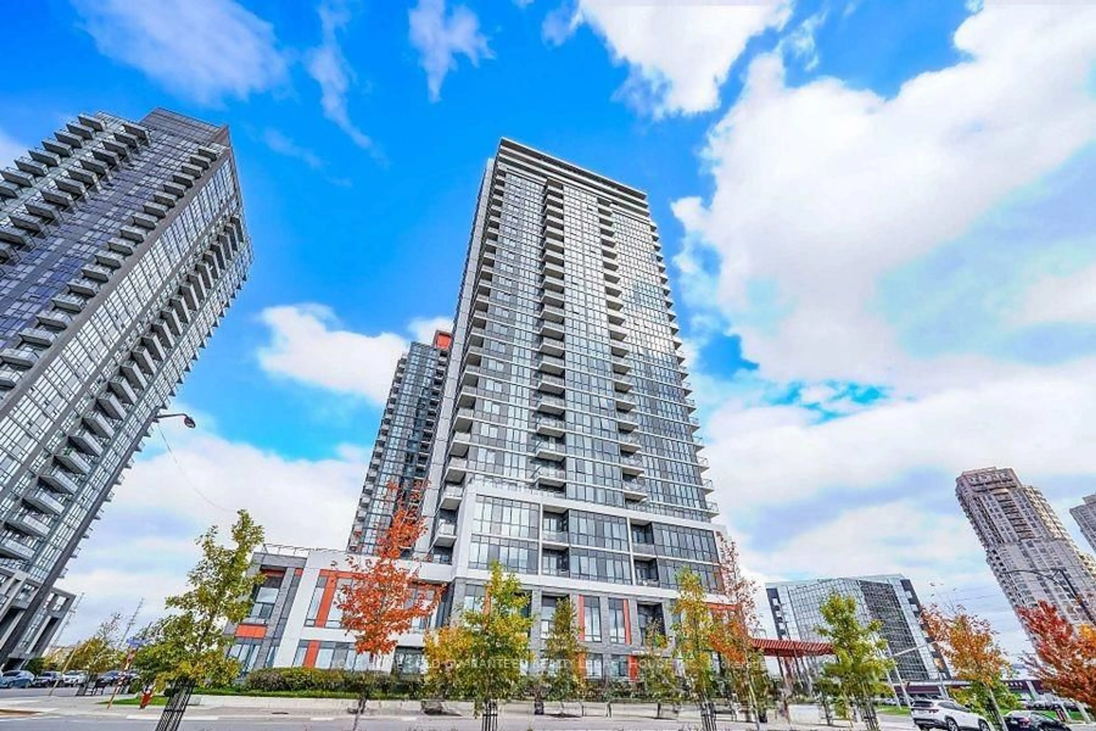 Patio, unknown for 75 Eglinton Ave #1209, Mississauga Ontario L5R 0E5