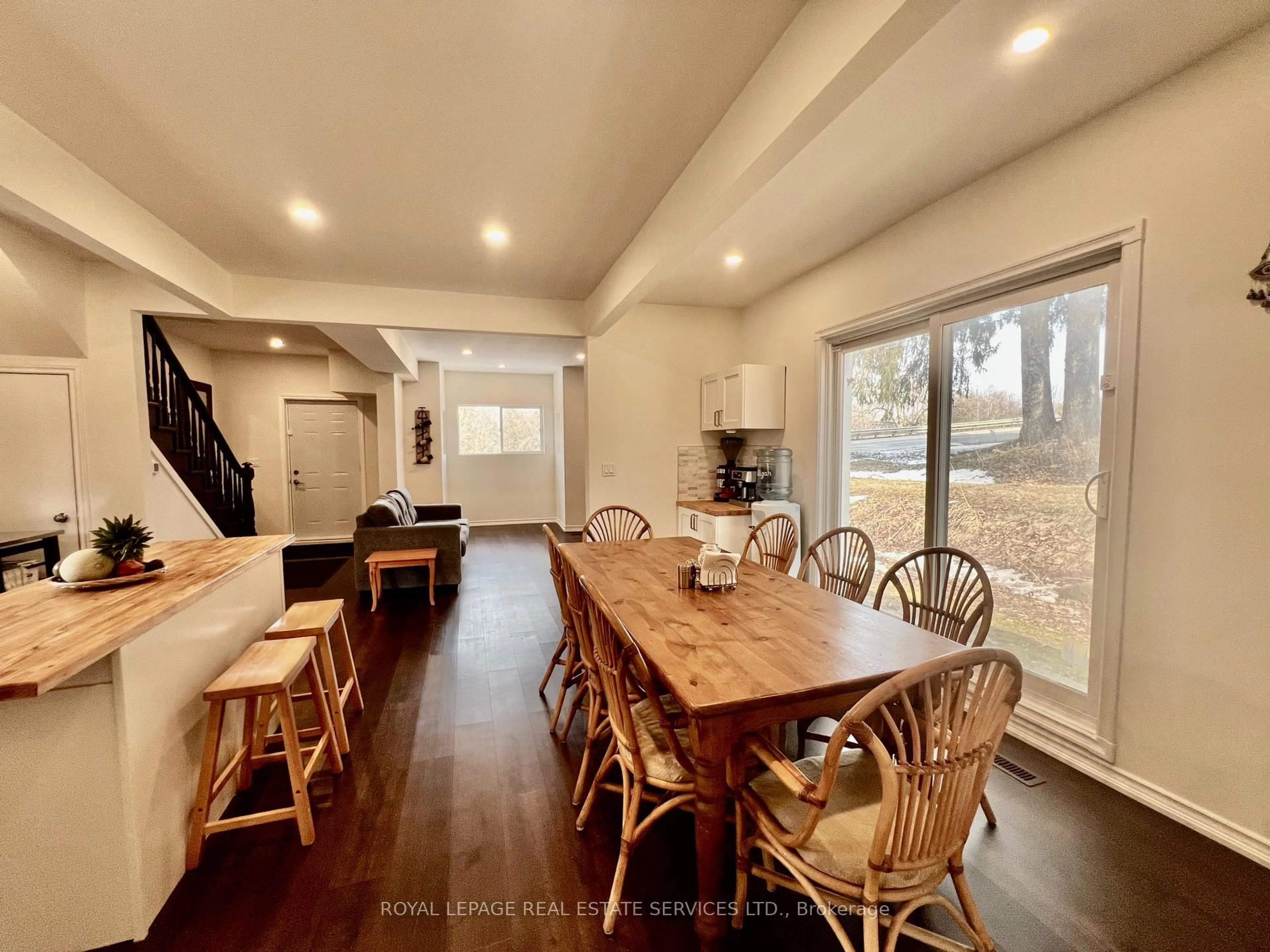 Unknown for 19772 Airport Rd, Caledon Ontario L7K 0A3