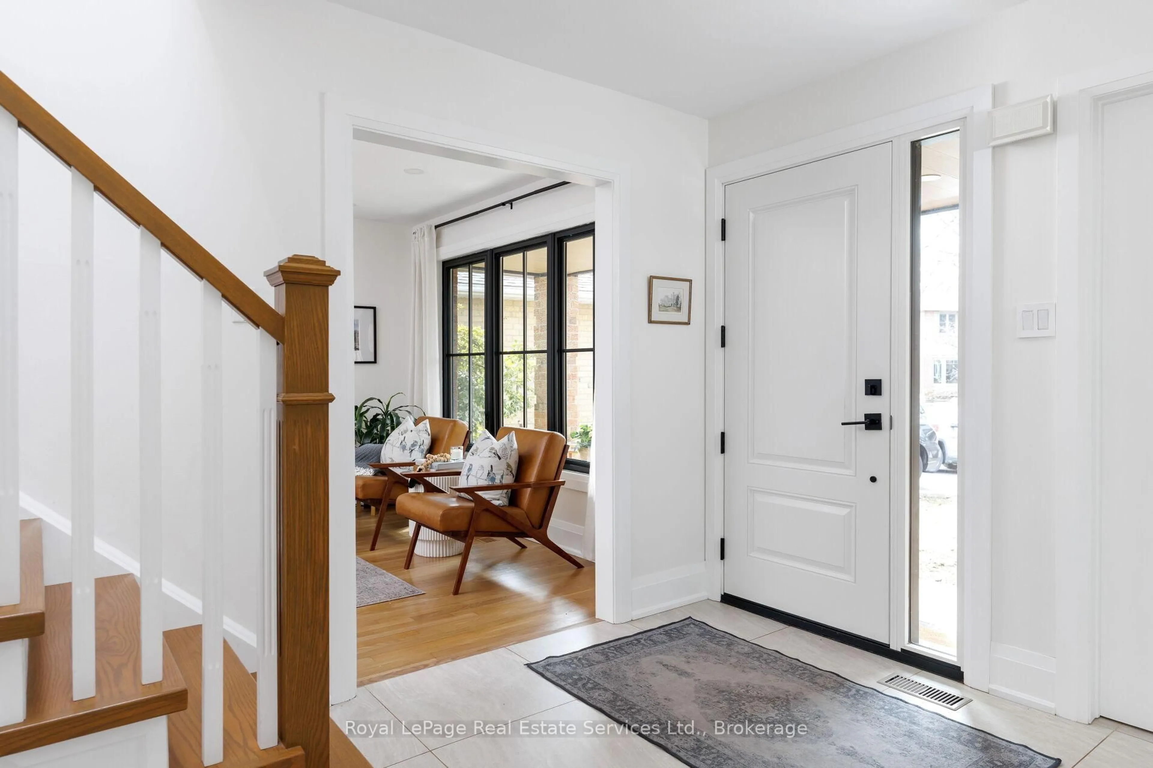 Indoor entryway for 181 Chalmers St, Oakville Ontario L6L 5R7