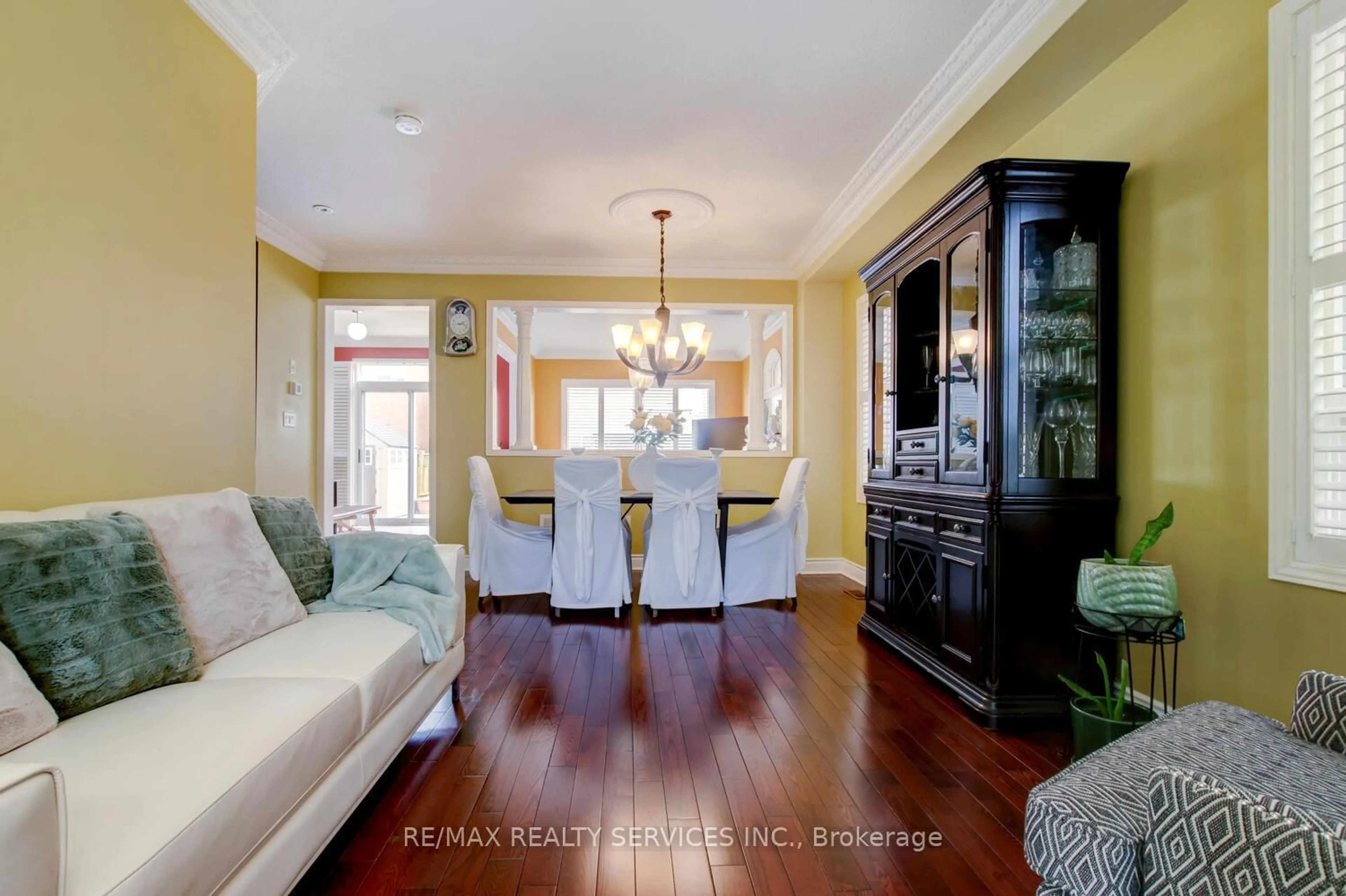 Unknown for 47 Cape Dorset Cres, Brampton Ontario L6R 3K9