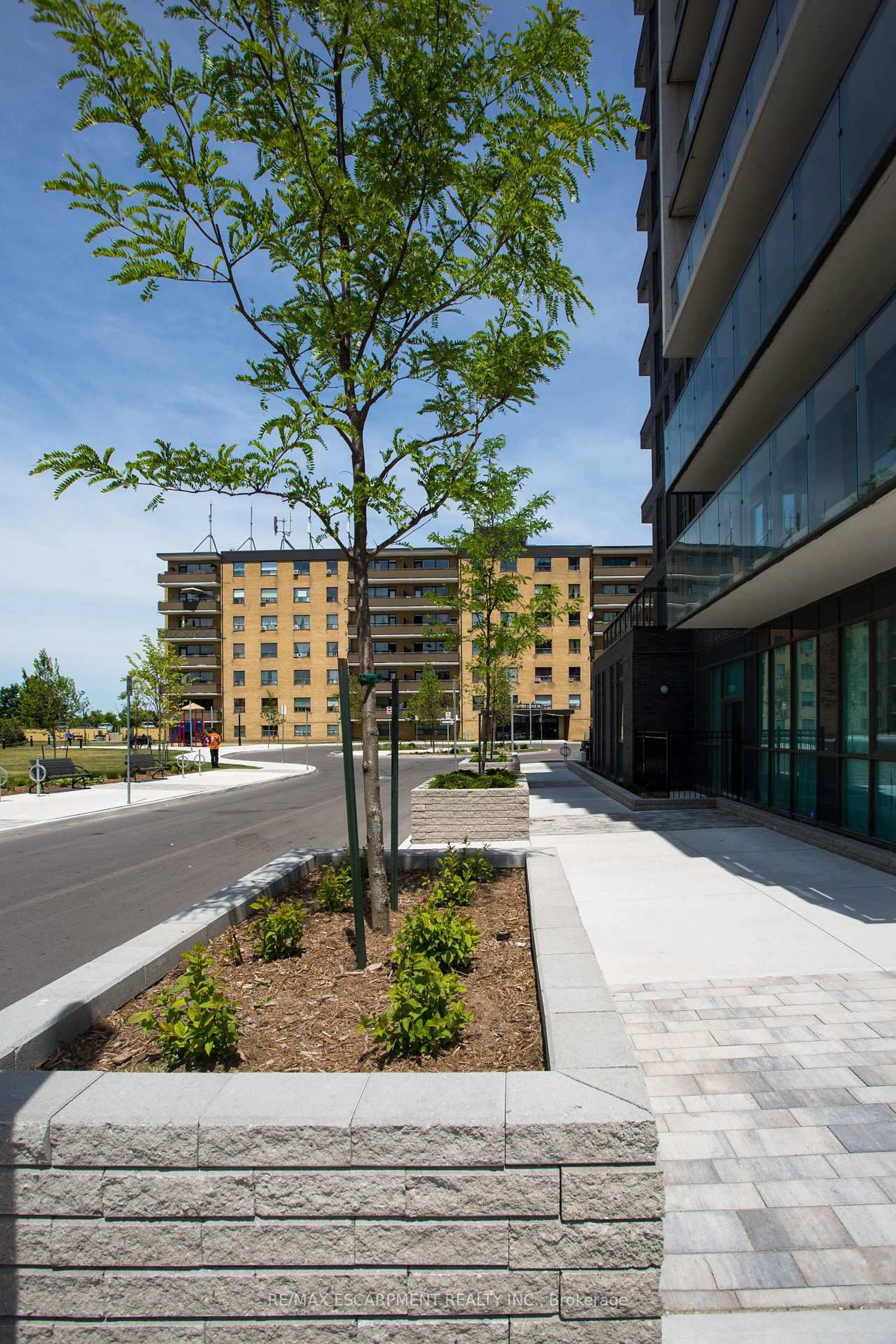 Patio, street for 80 ESTHER LORRIE Dr #501, Toronto Ontario M9W 4V1