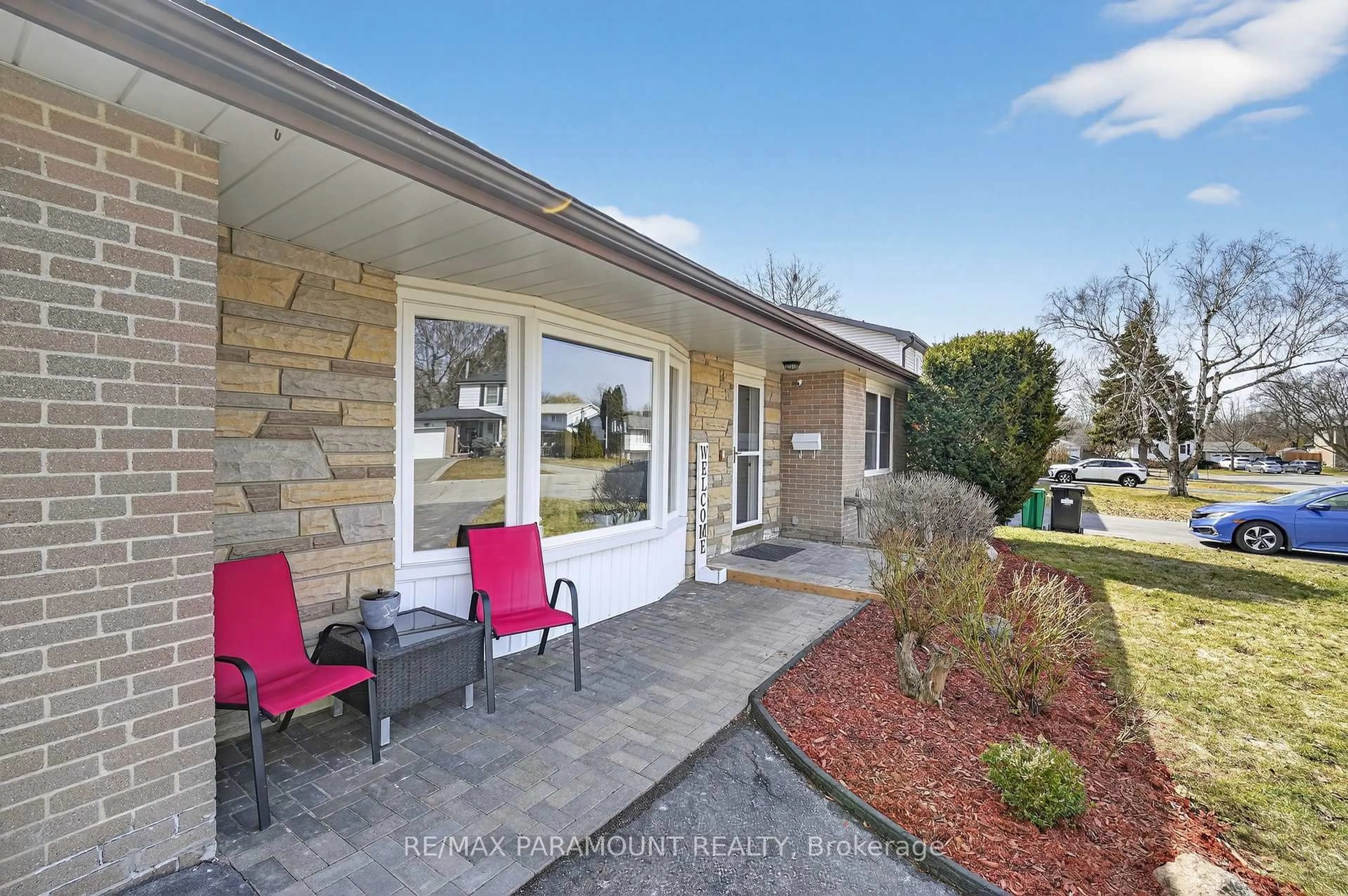 Unknown for 5 Cavendish Cres, Brampton Ontario L6T 1Z3