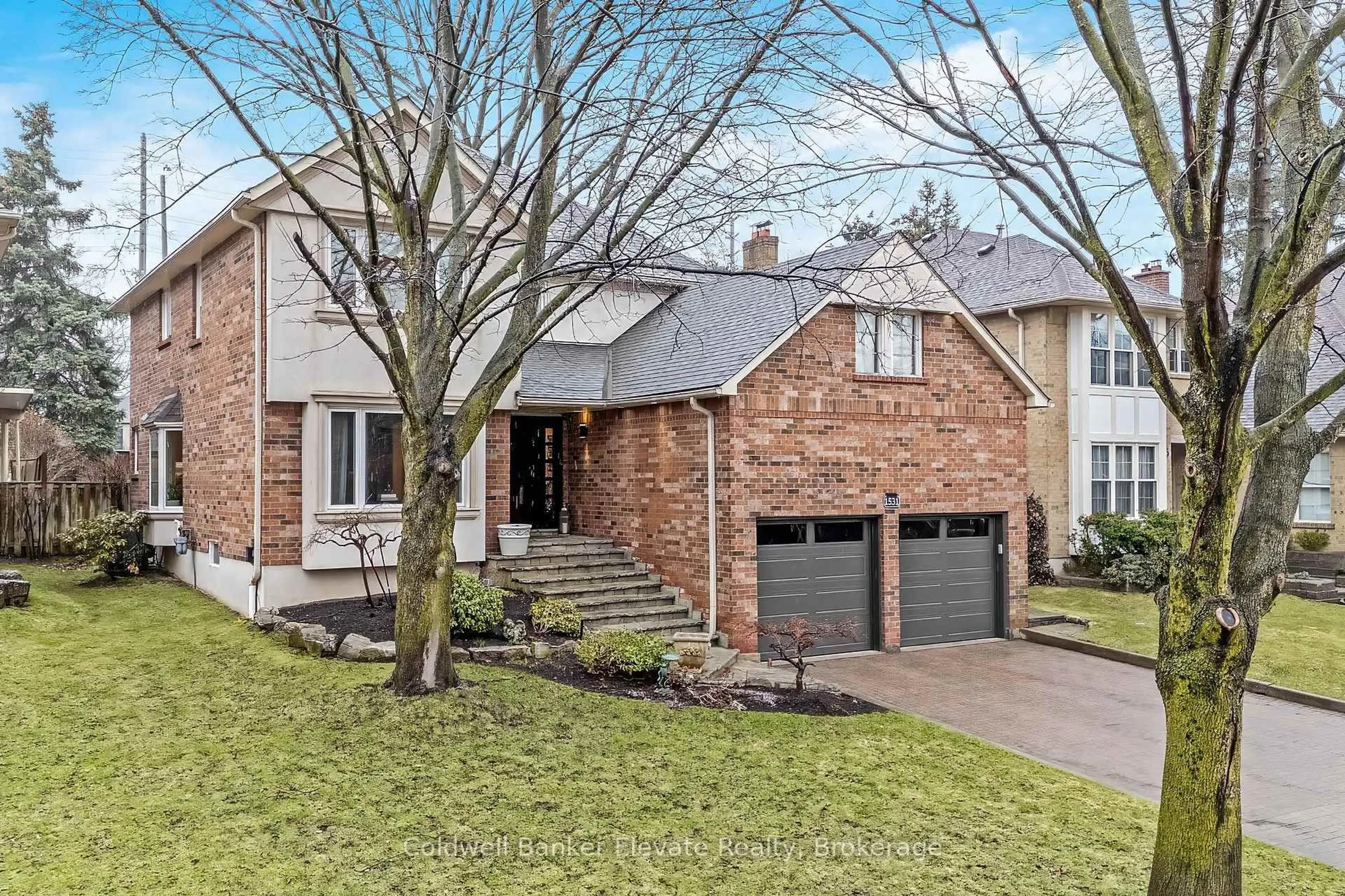 Home with brick exterior material, street for 1531 Polesden Dr, Mississauga Ontario L5G 4P8