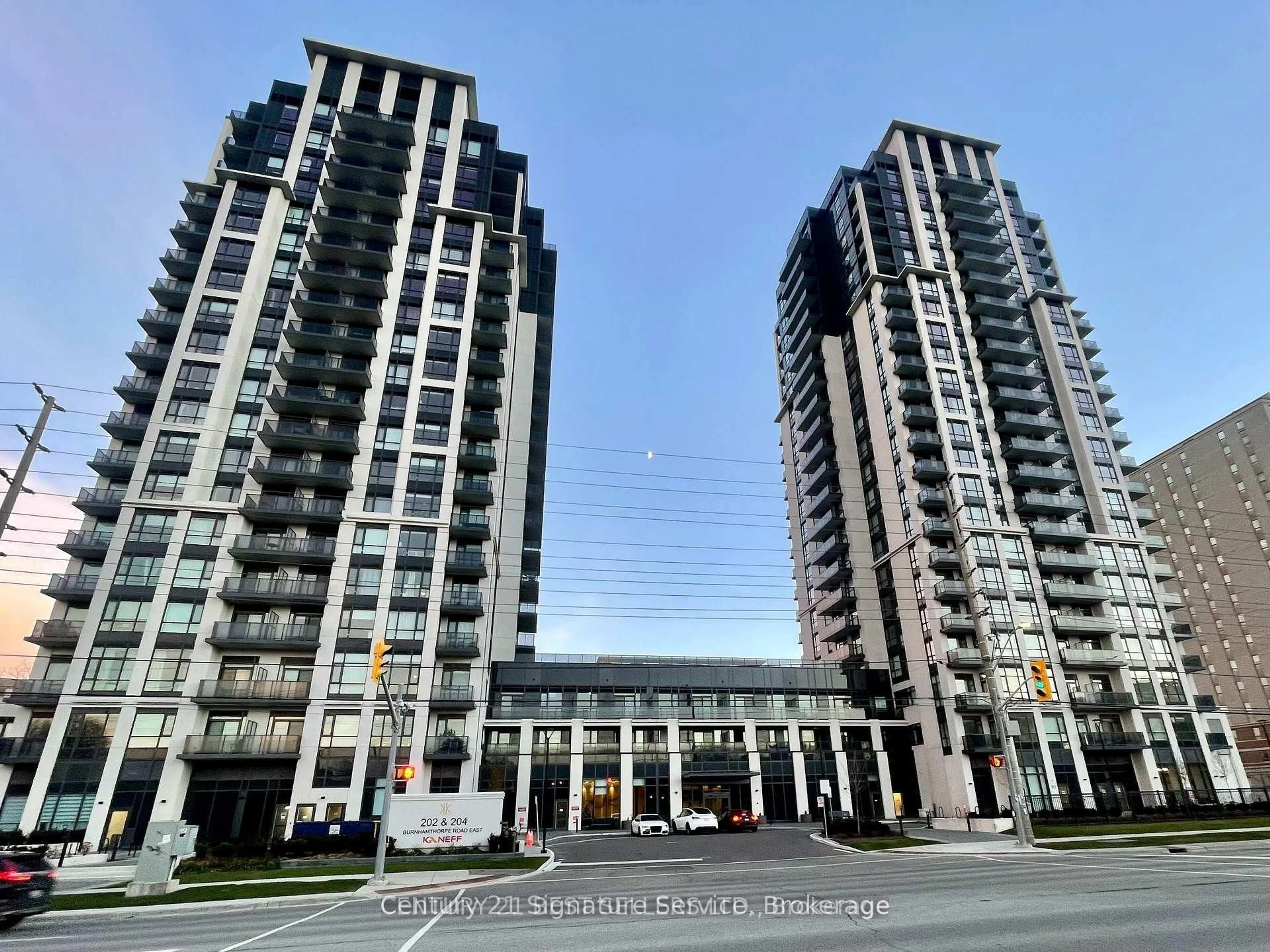 Unknown for 202 Burnhamthorpe Rd #1906, Mississauga Ontario L5A 4L4