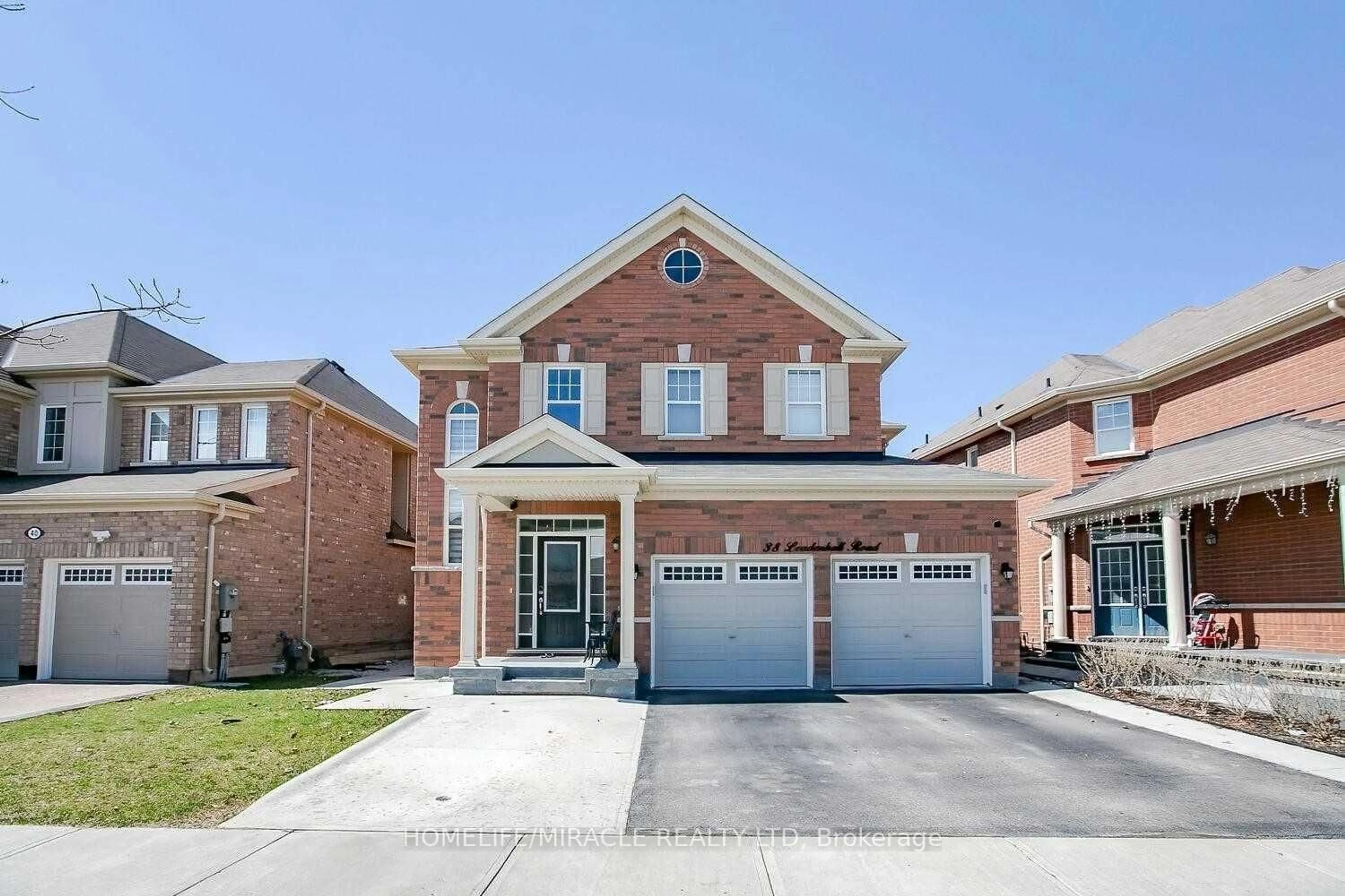Home with brick exterior material, street for 38 Leadenhall Rd, Brampton Ontario L7A 4G3