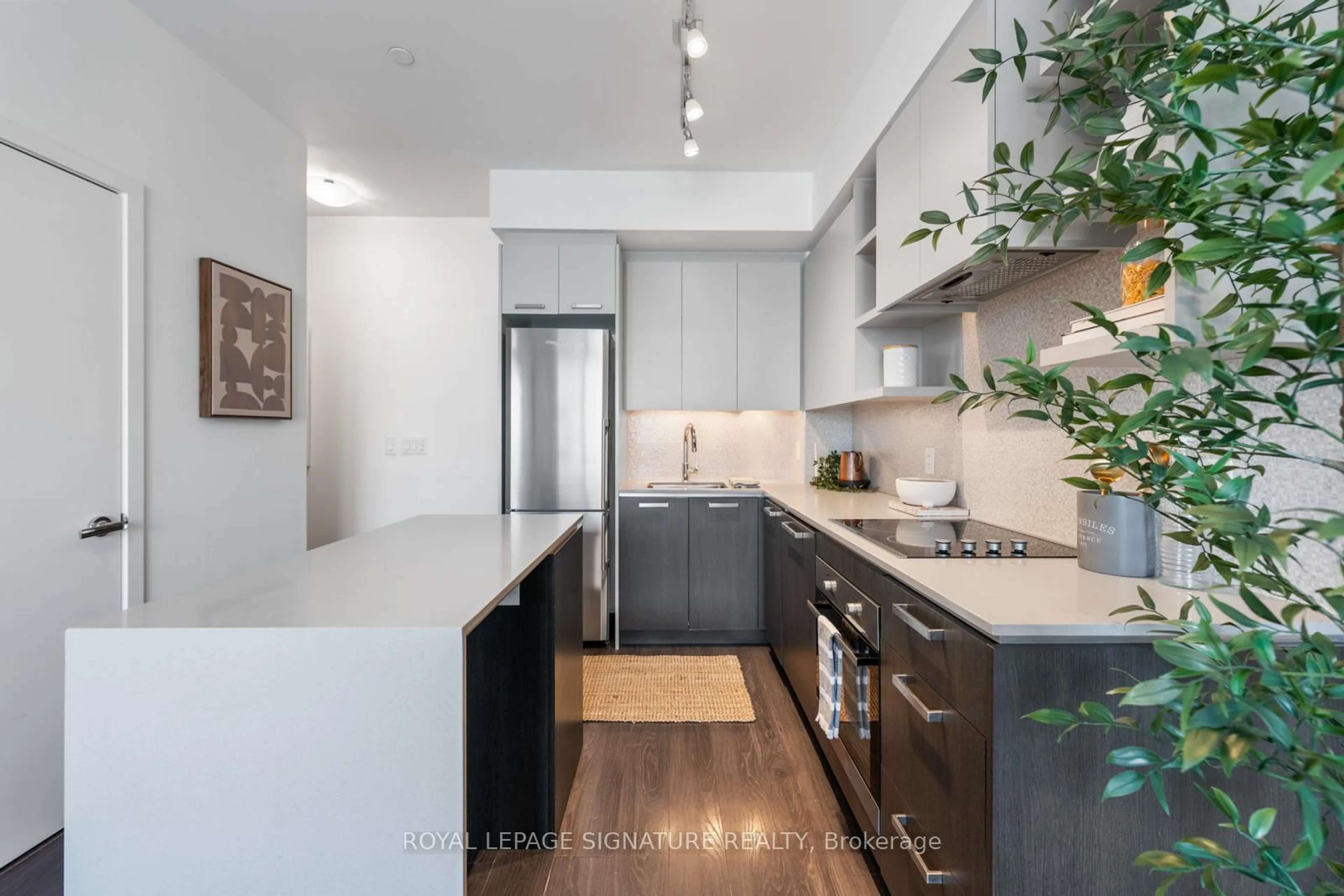 Contemporary kitchen, unknown for 1830 Bloor St #1201, Toronto Ontario M6P 0A2